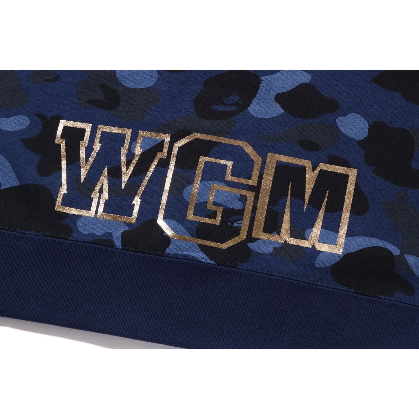BAPE MENS COLOR CAMO SHARK CREWNECK SWEATSHIRT
