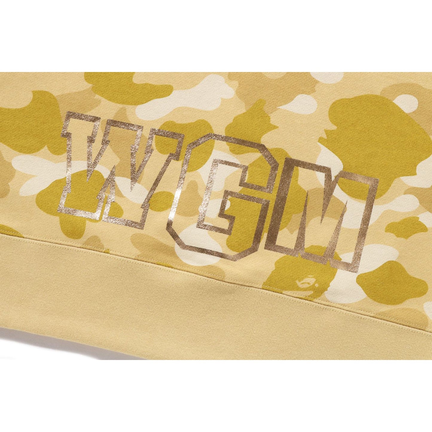 BAPE MENS COLOR CAMO SHARK CREWNECK SWEATSHIRT