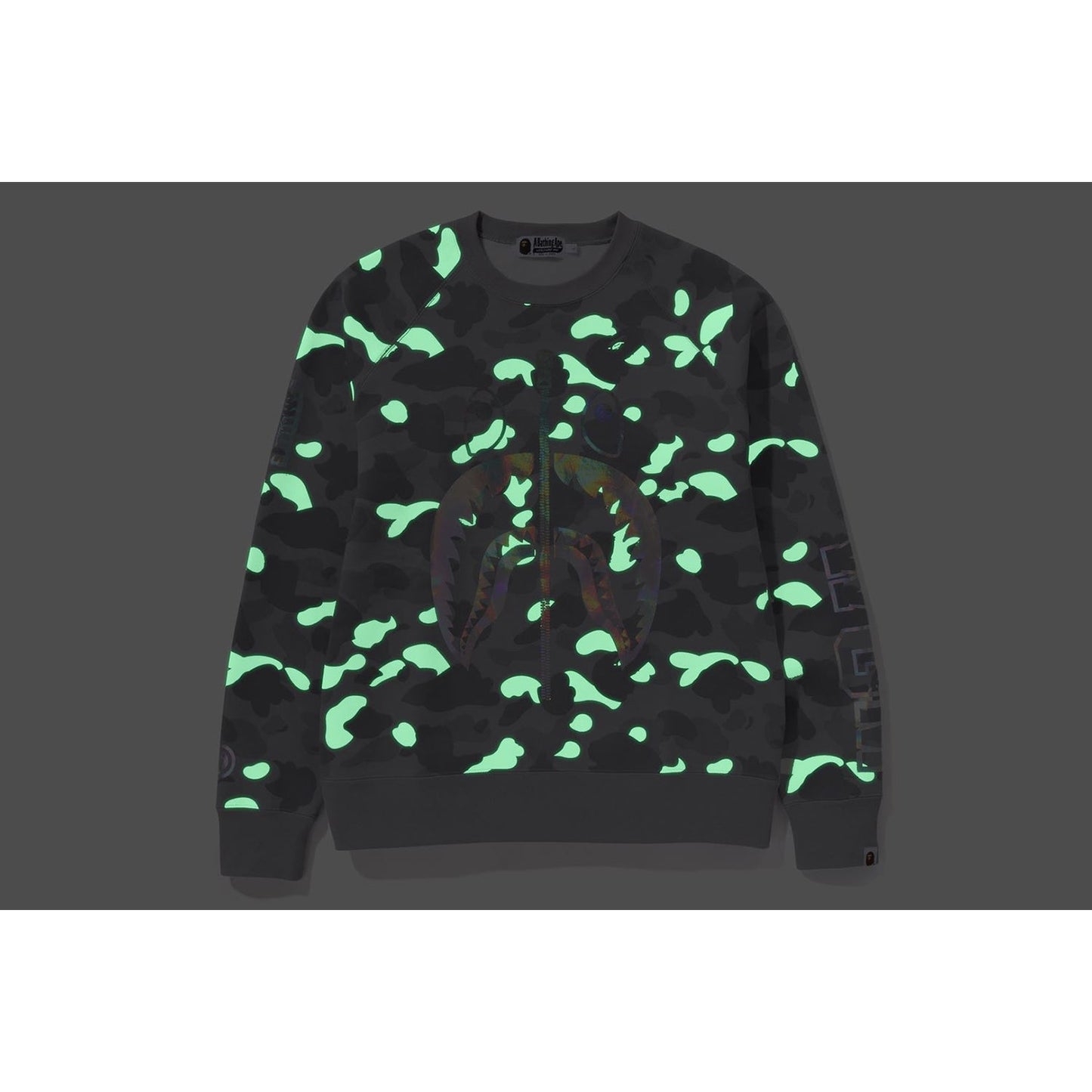 BAPE MENS CITY CAMO SHARK CREWNECK SWEATSHIRT
