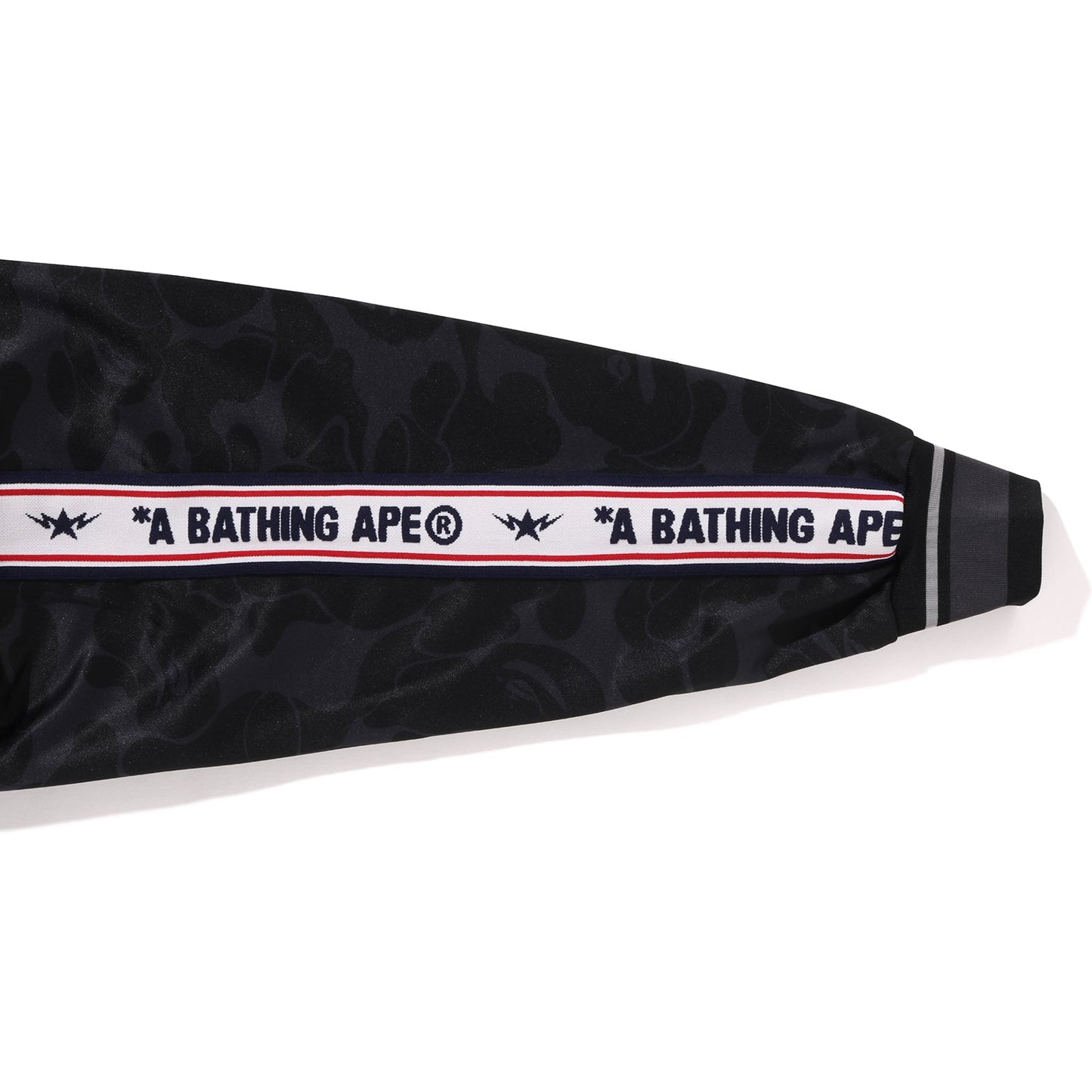 BAPE MENS SOLID CAMO RELAXED FIT SHARK FULL ZIP HOODIE JACKET