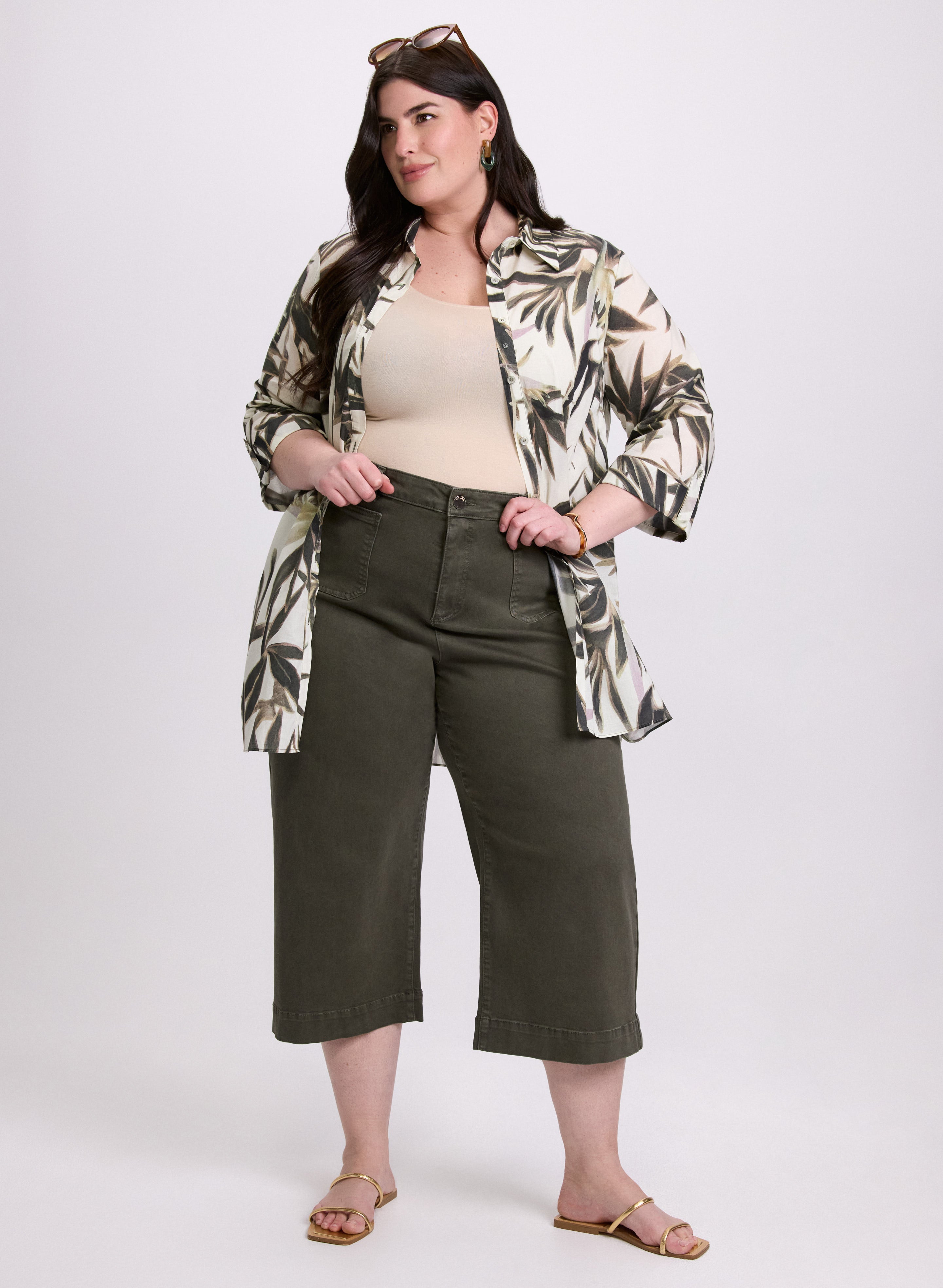 Cropped Wide-Leg Jeans