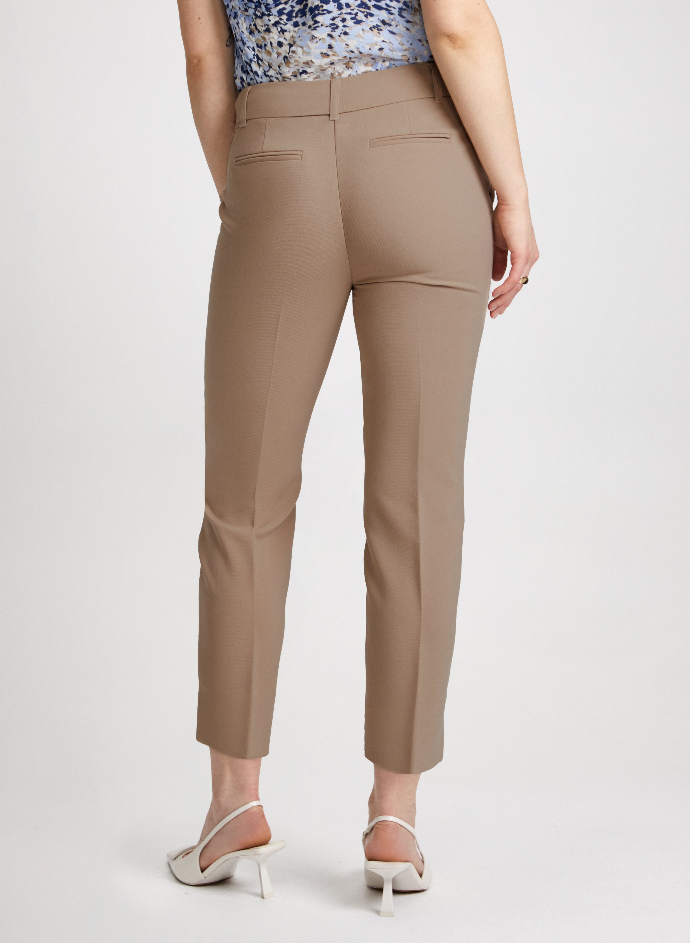 City Fit Slim Leg Pants
