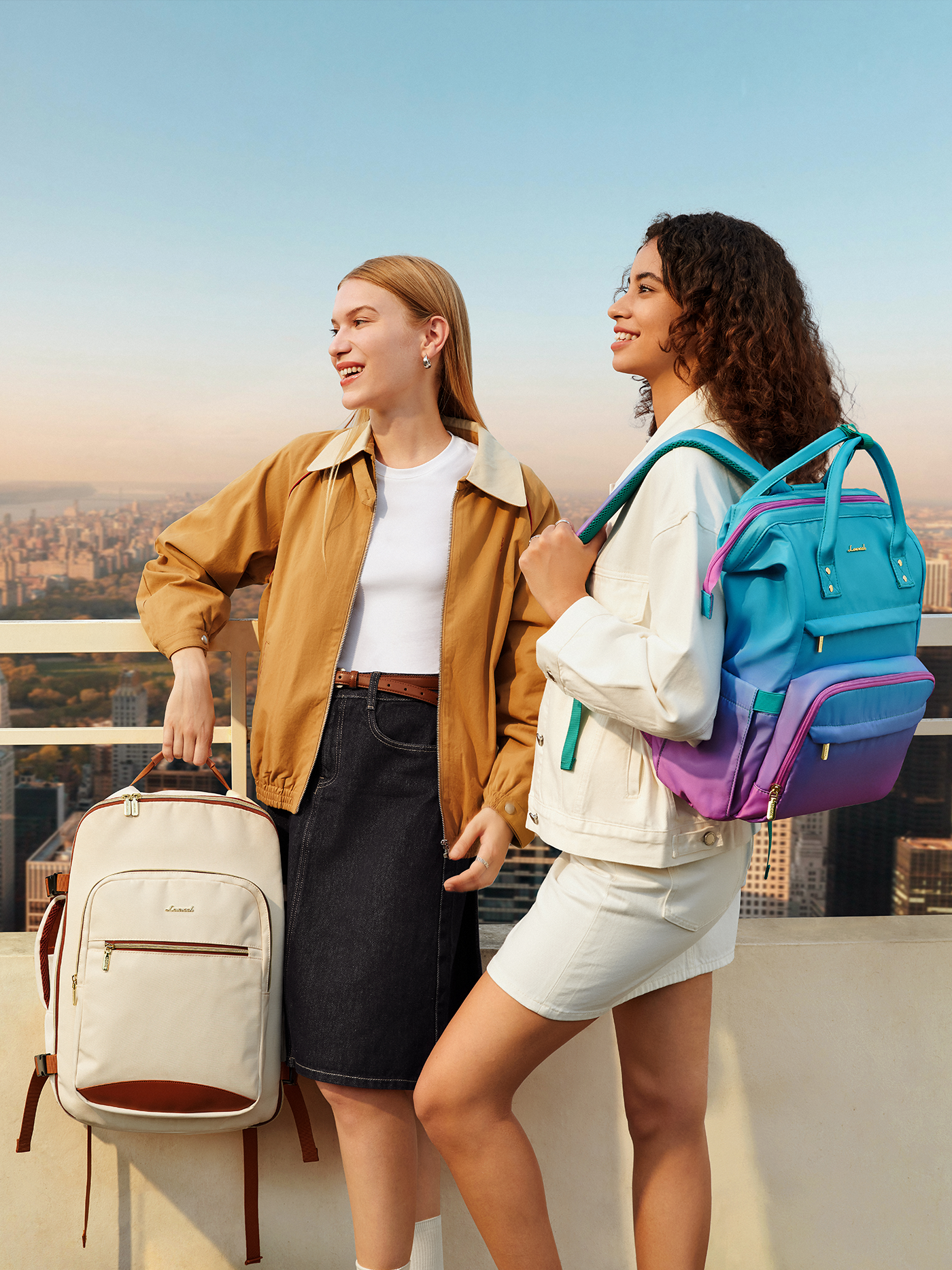 4Pcs, 40/50L Freyja Laptop Travel Backpack, 17 18