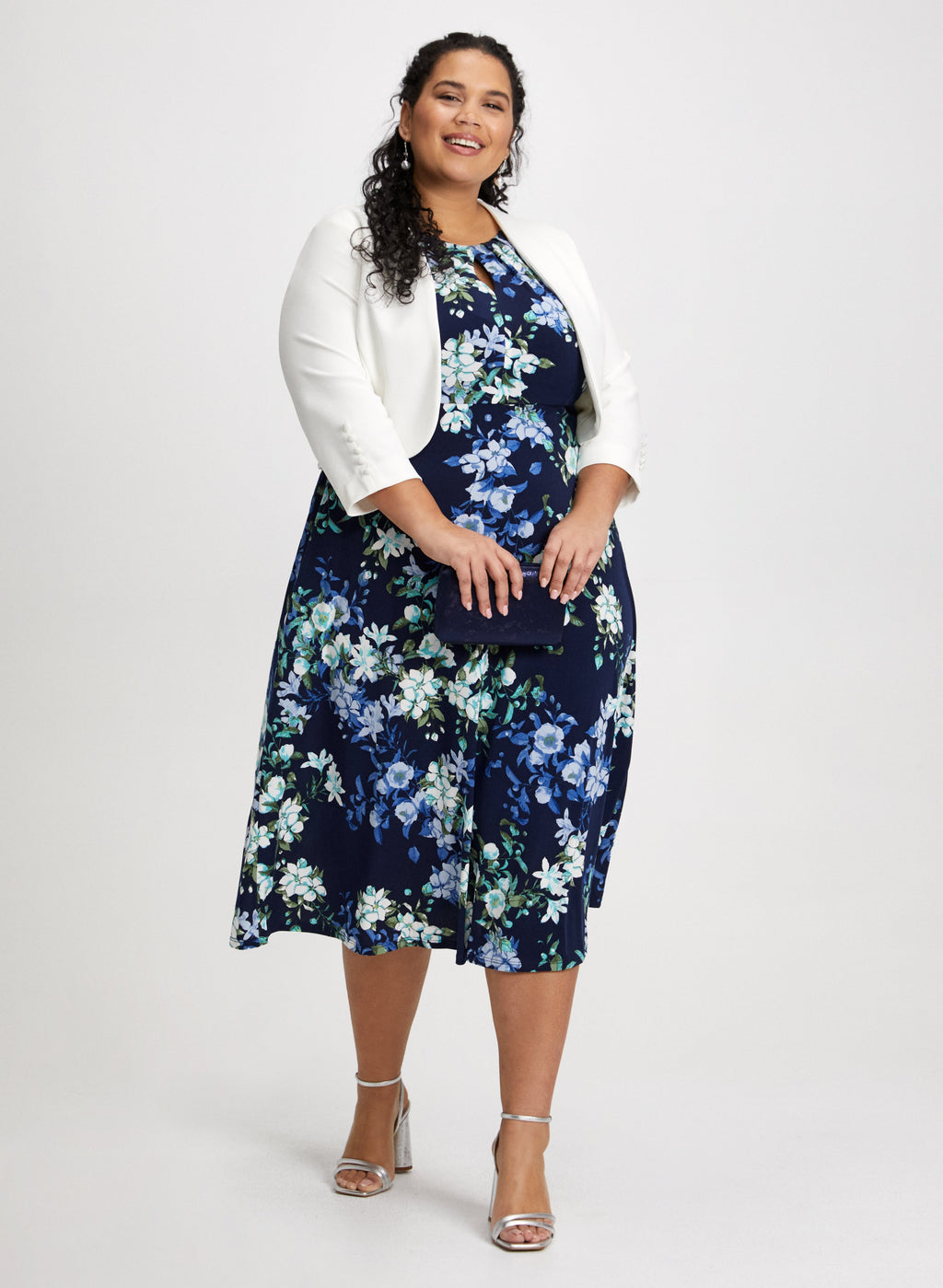 3/4 Button Sleeve Bolero