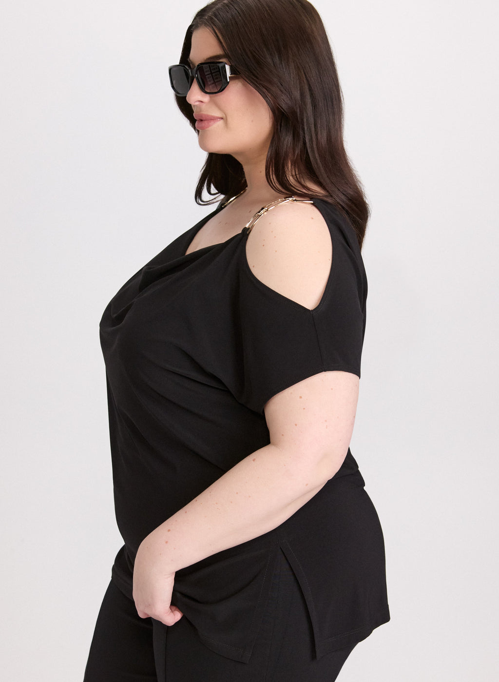 Chain Link Cold-Shoulder Top