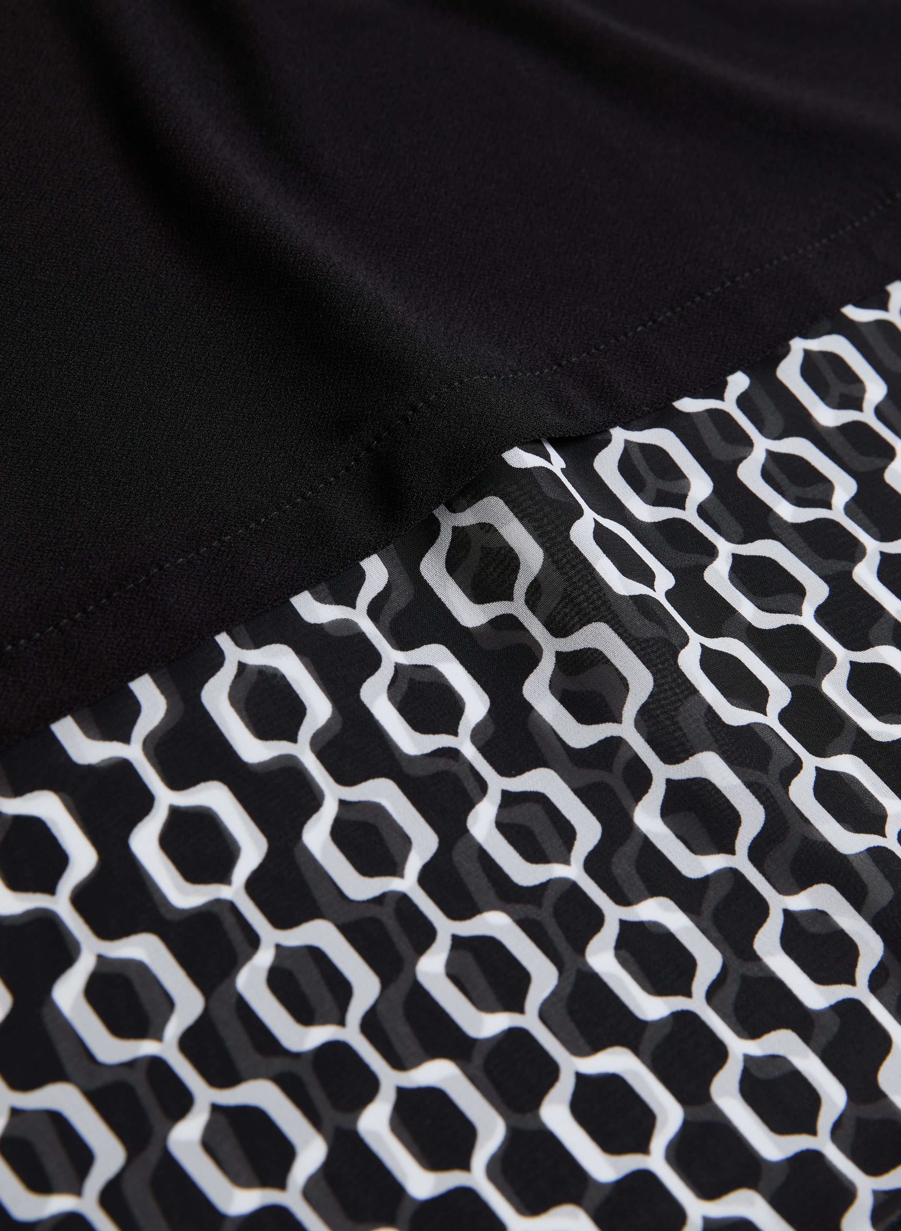 3/4 Sleeve Crepe Top