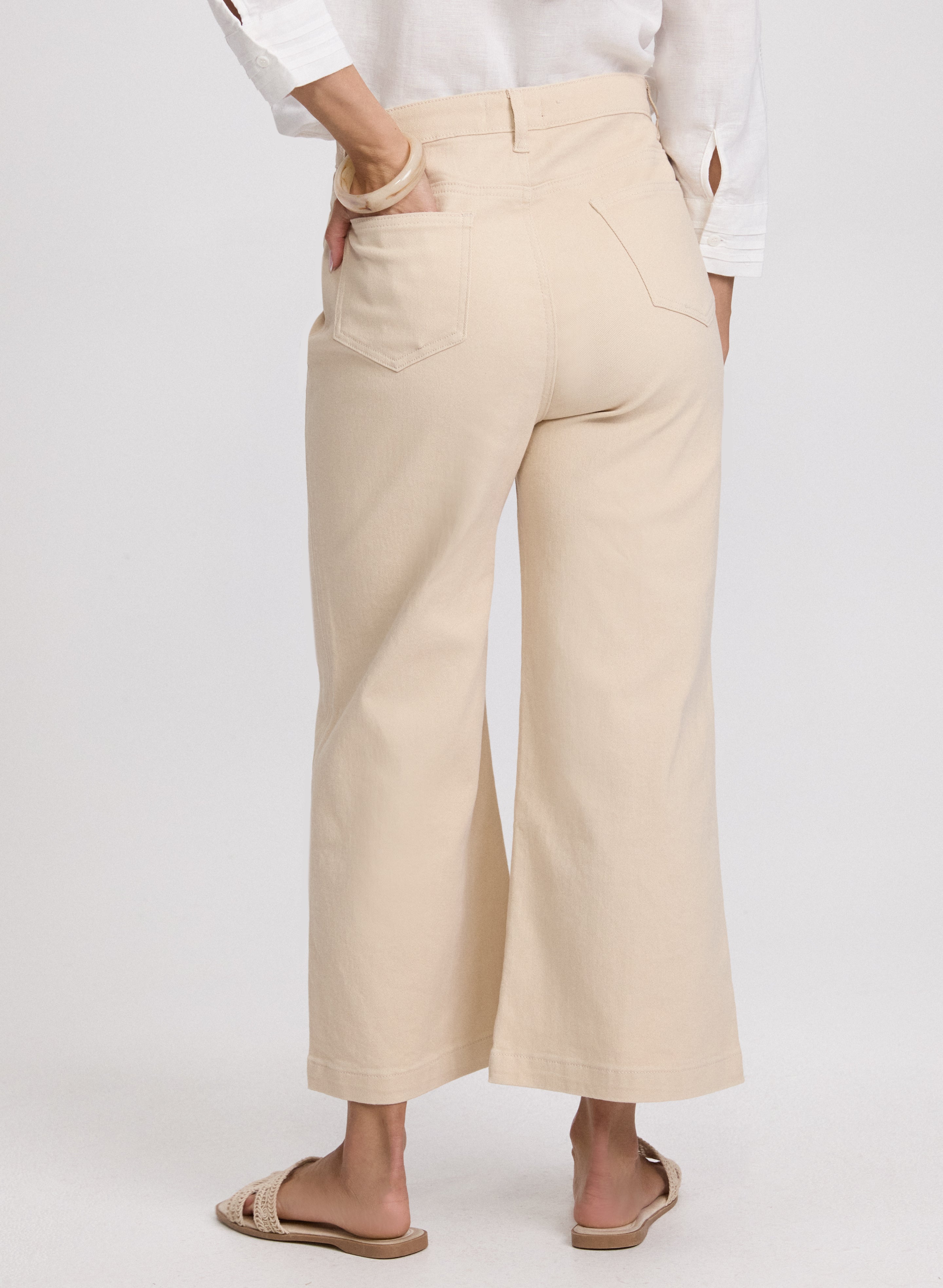 Cropped Flare-Leg Jeans