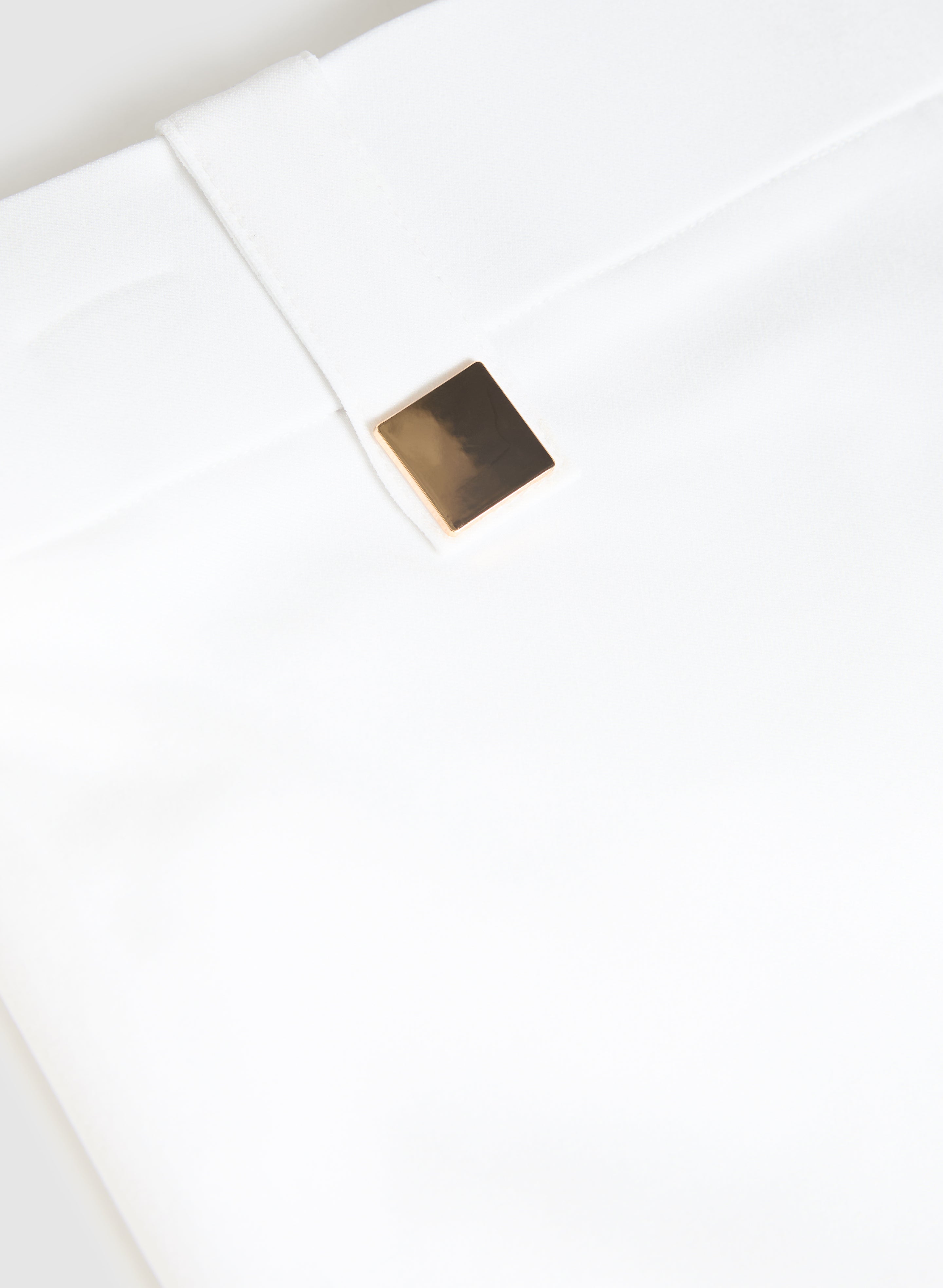 Bengaline Pull-On Capris