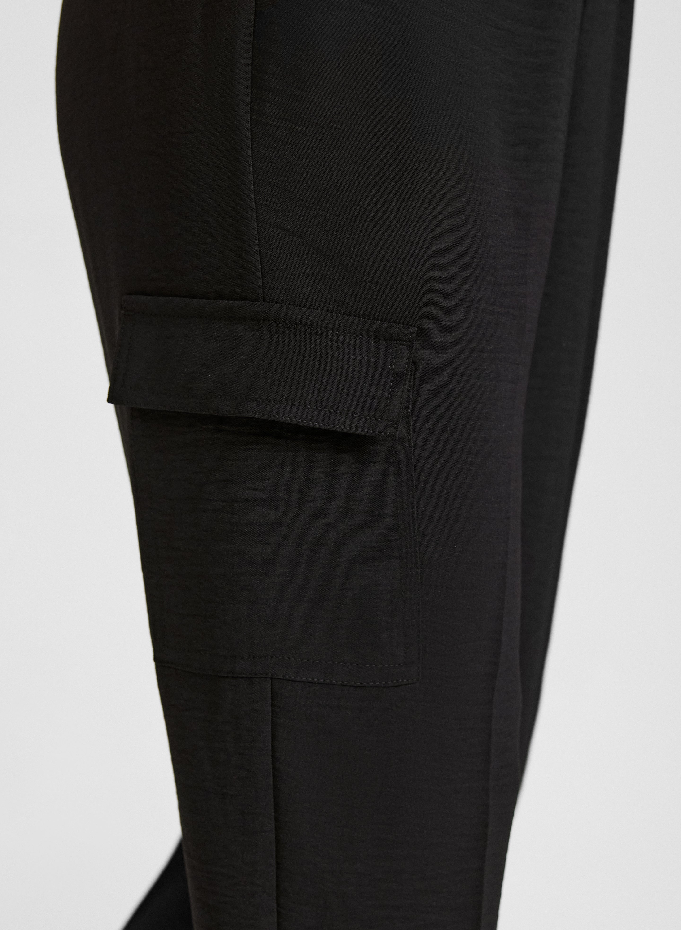 Cargo Pull-On Capris