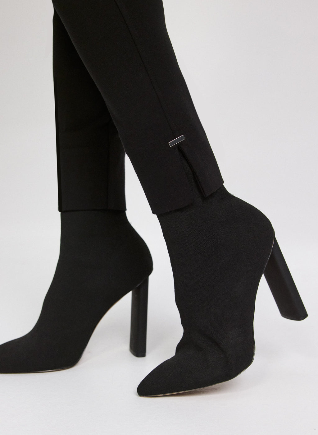 Chloe Bar Trim Leggings