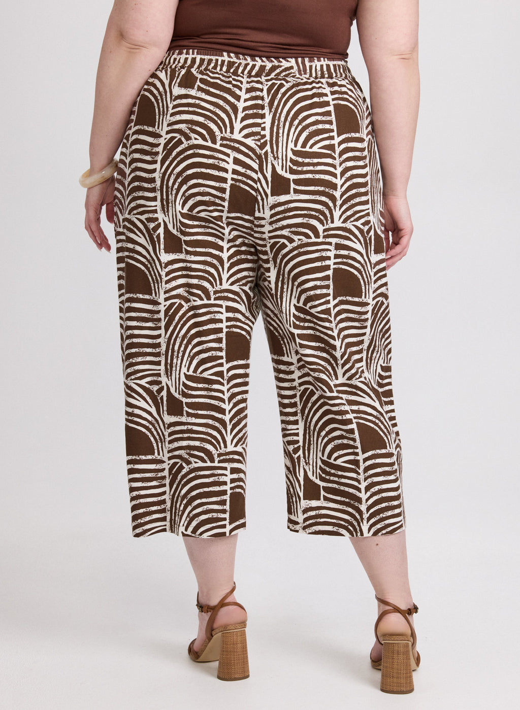 Abstract Linen-Blend Capris