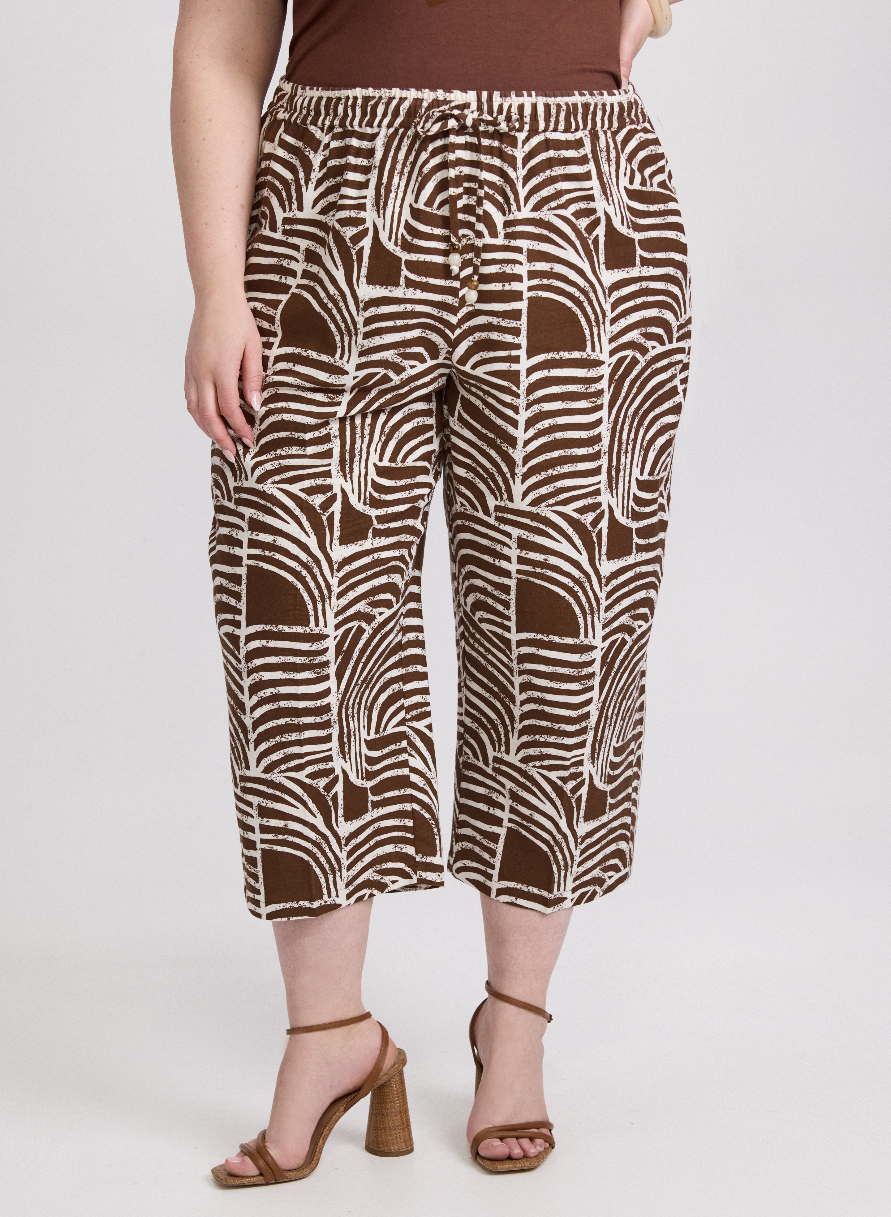 Abstract Linen-Blend Capris
