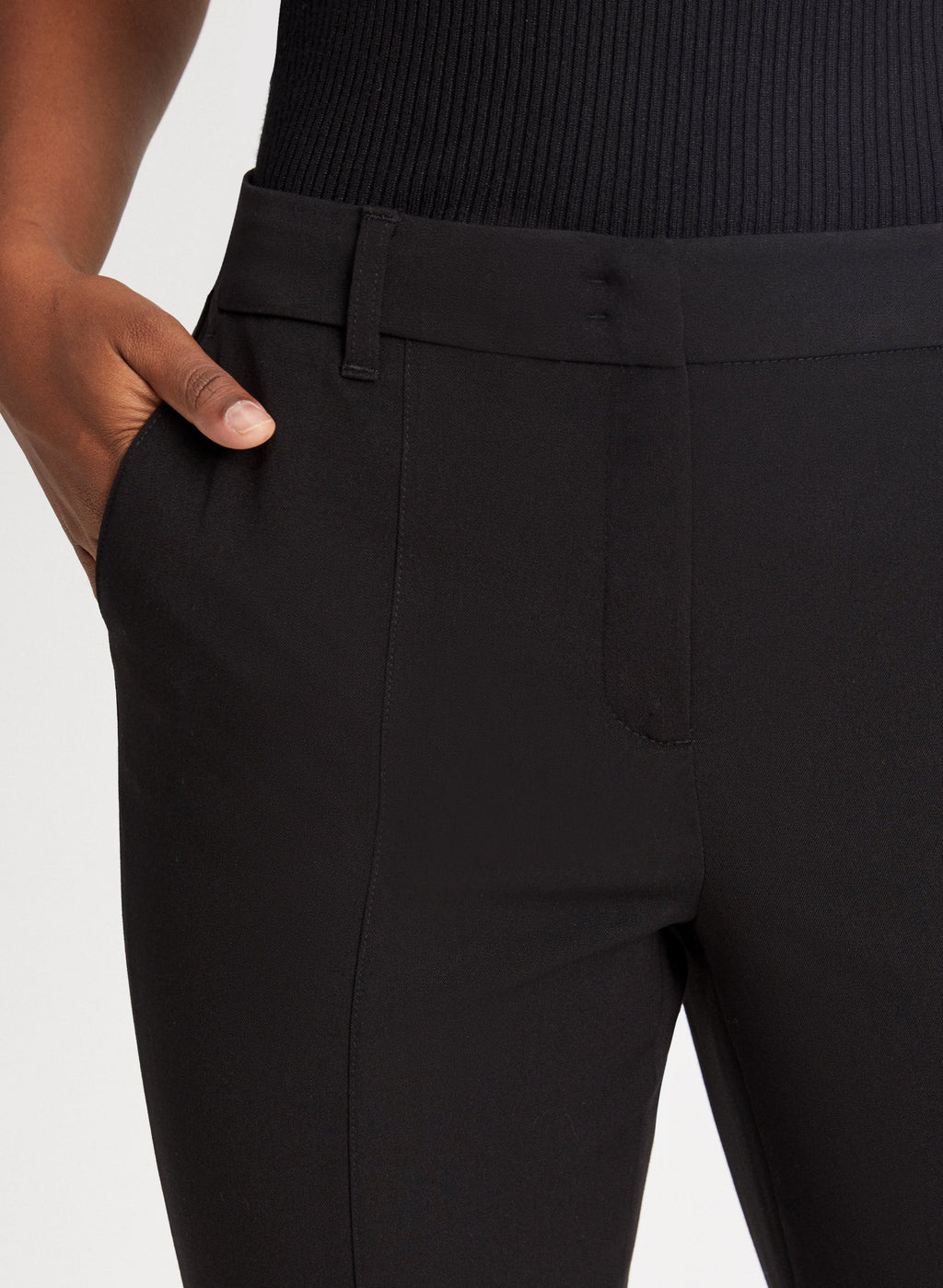 City Fit Straight Leg Pants
