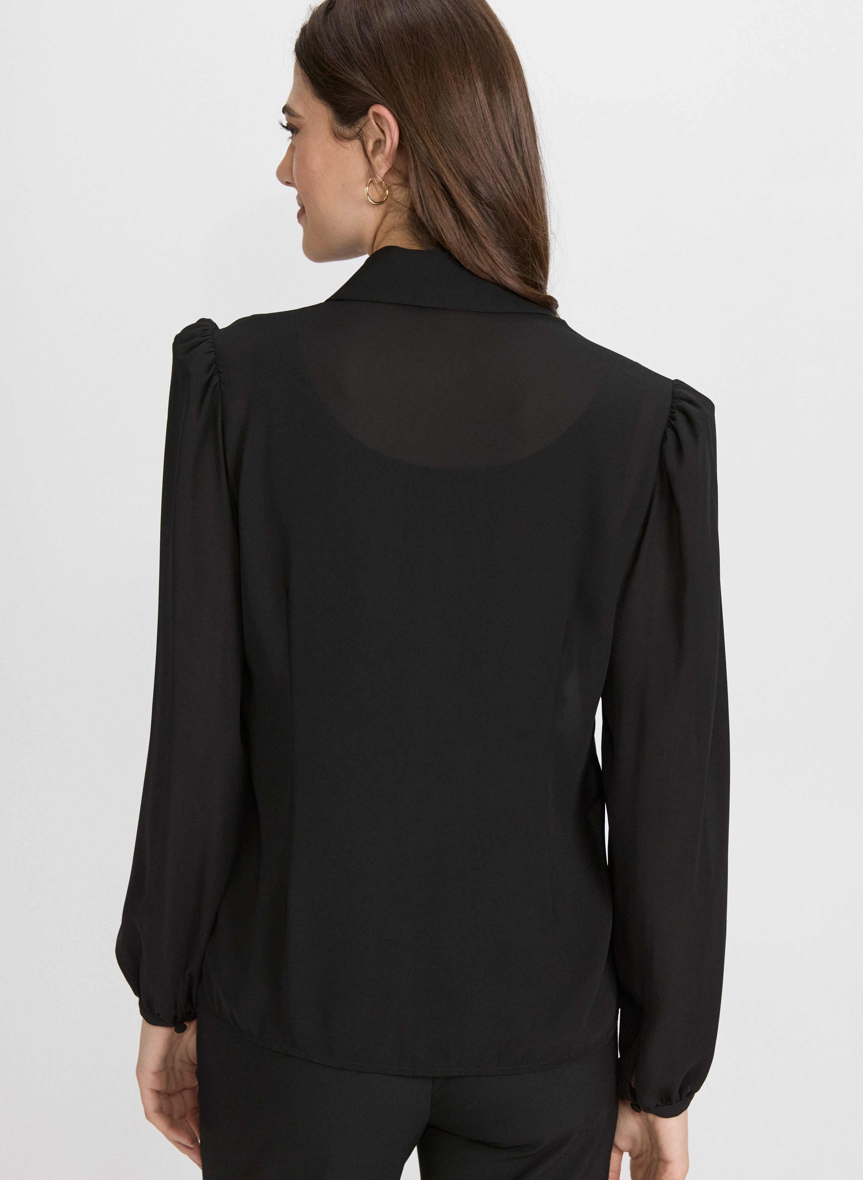 Chain Tassel Detail Blouse