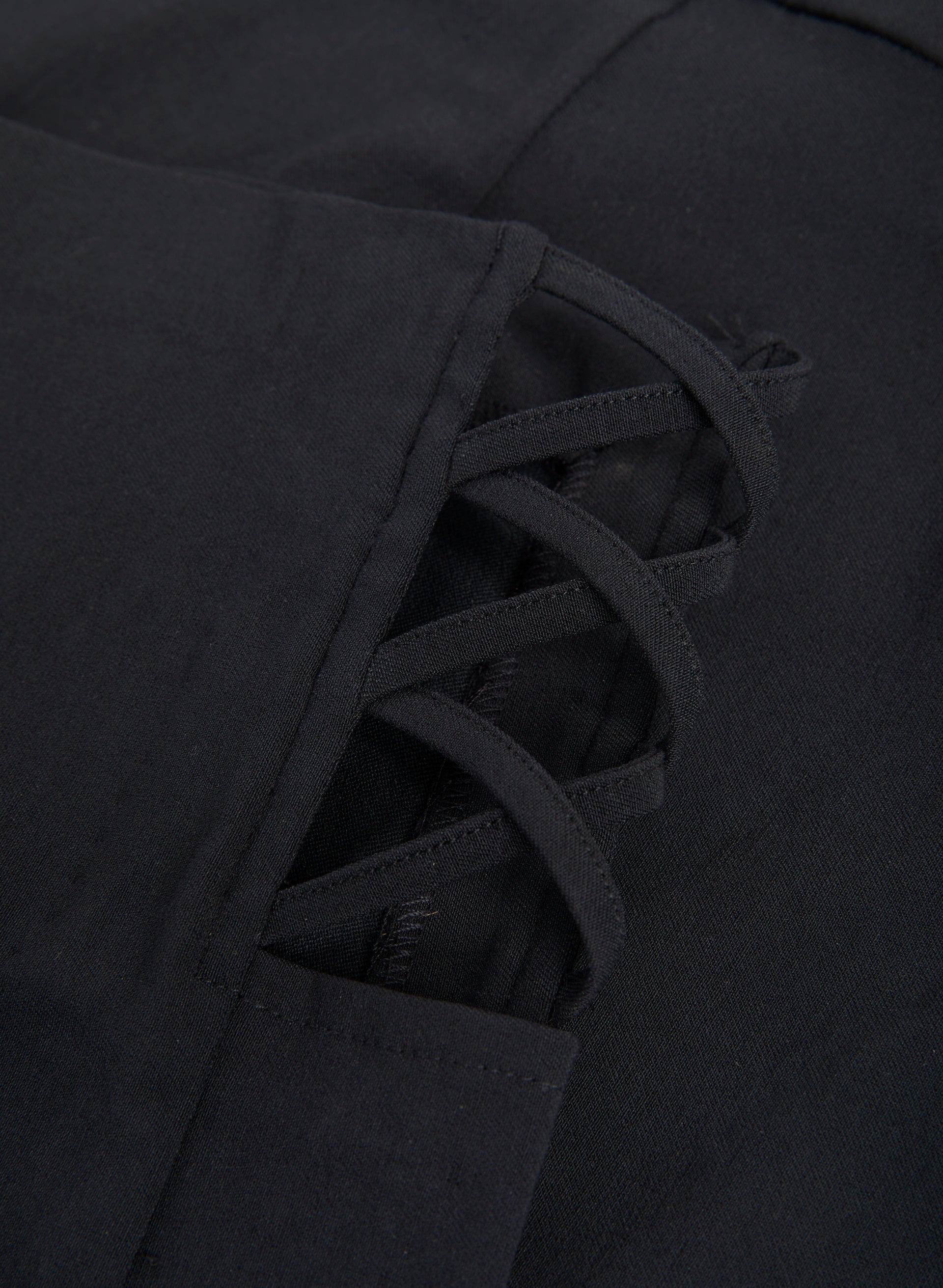 Cross Detail Capris