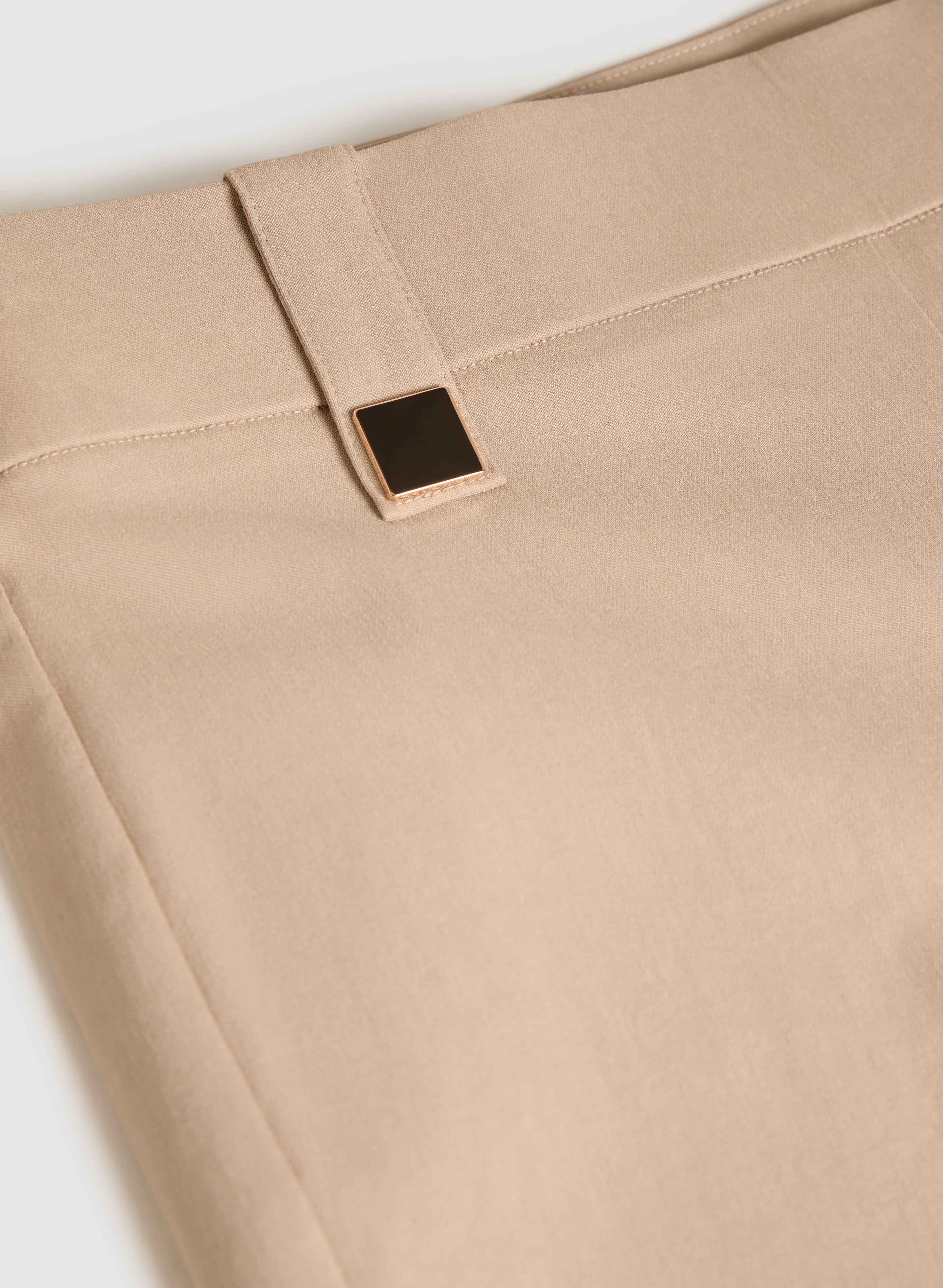 Bengaline Pull-On Capris