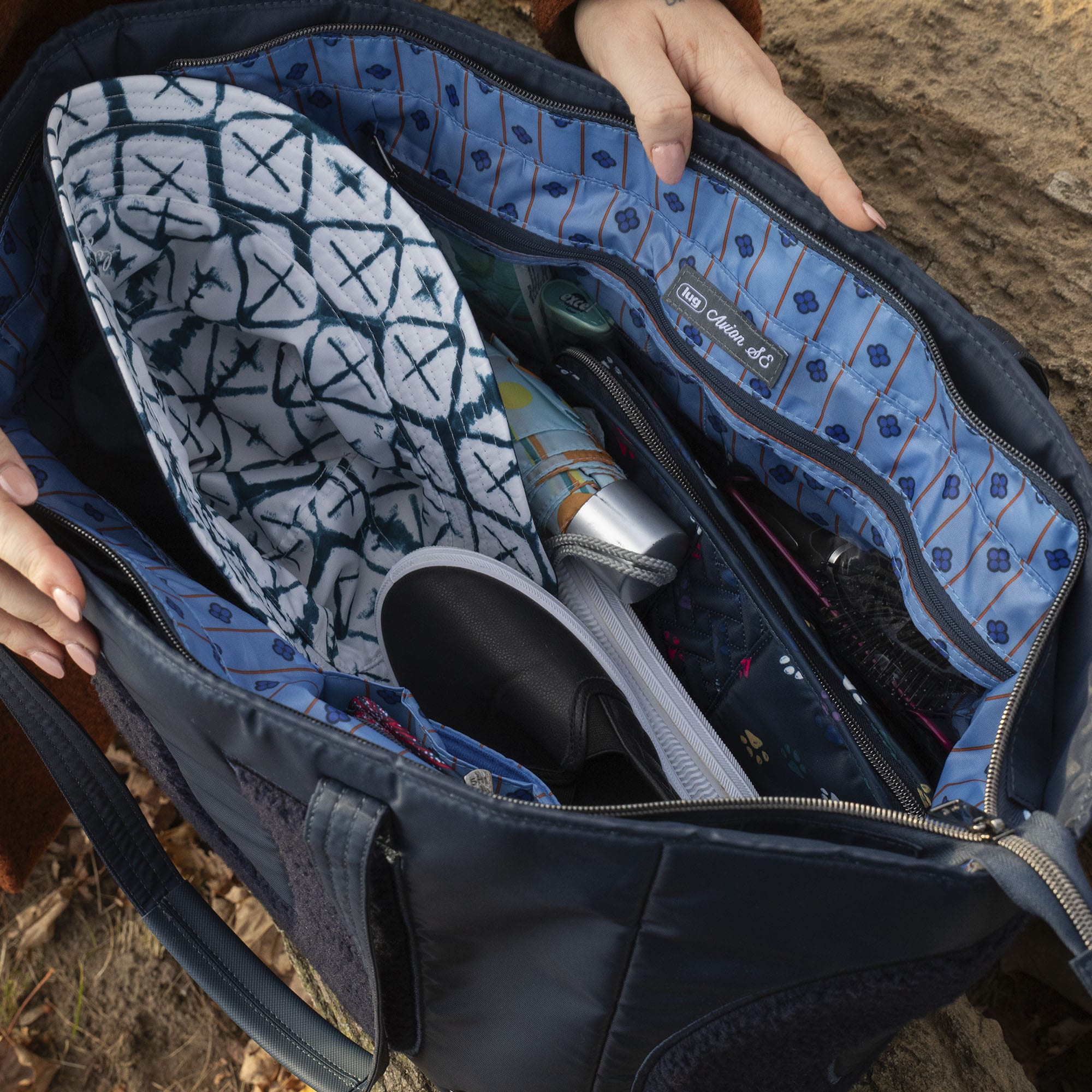 Avion SE Carry-All Tote Bag