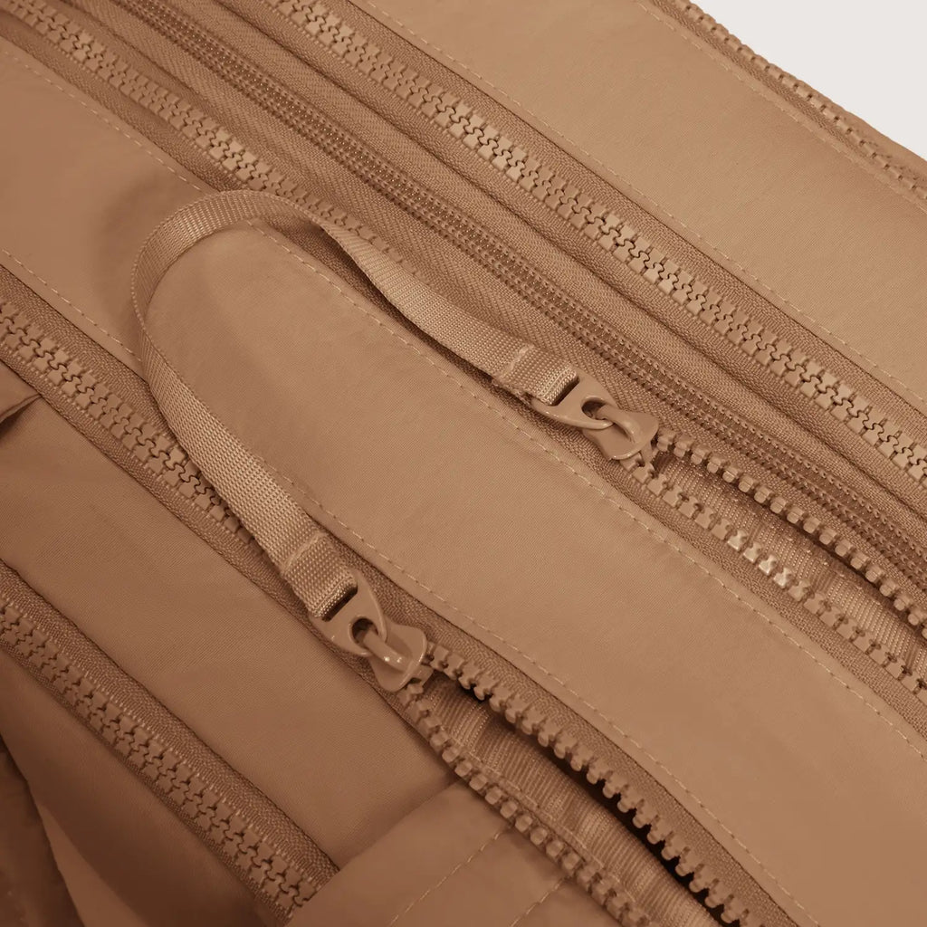 Crush Hanging Toiletry Bag