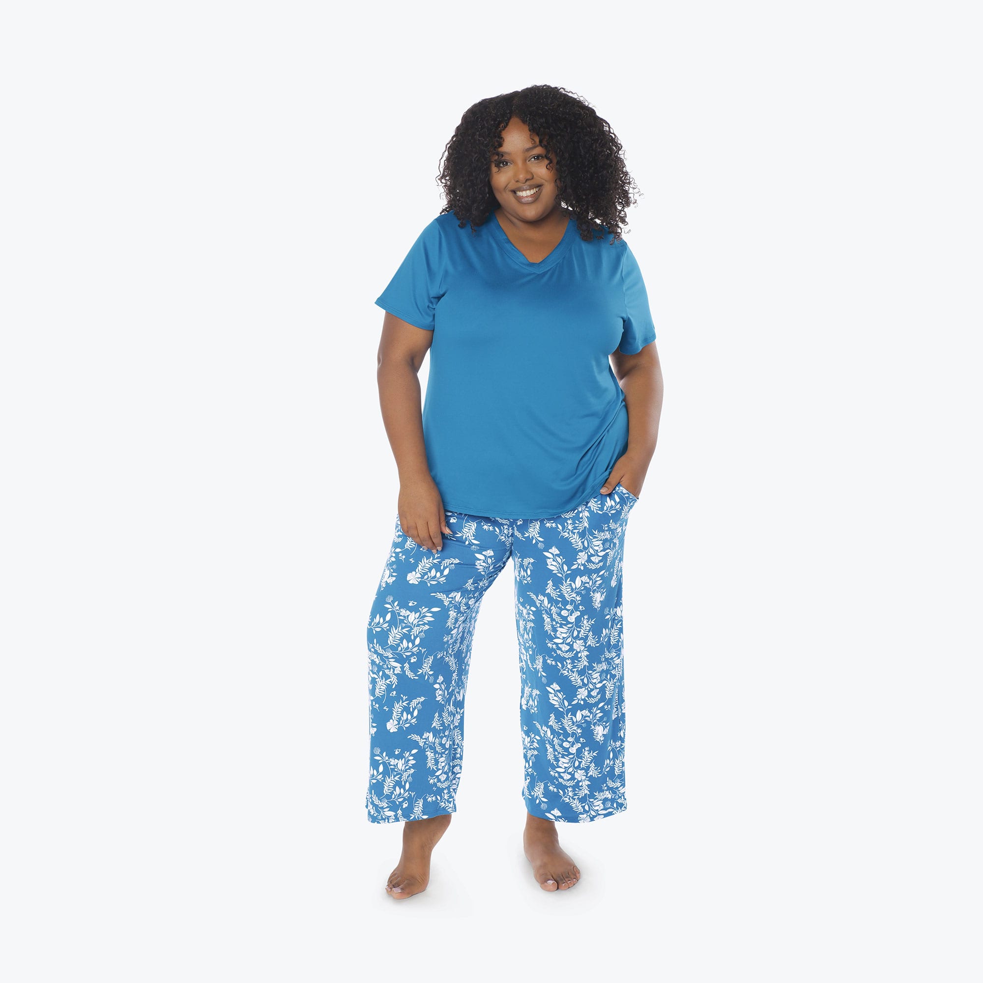 Boomerang Relaxed Tee & Cropped Pants Set