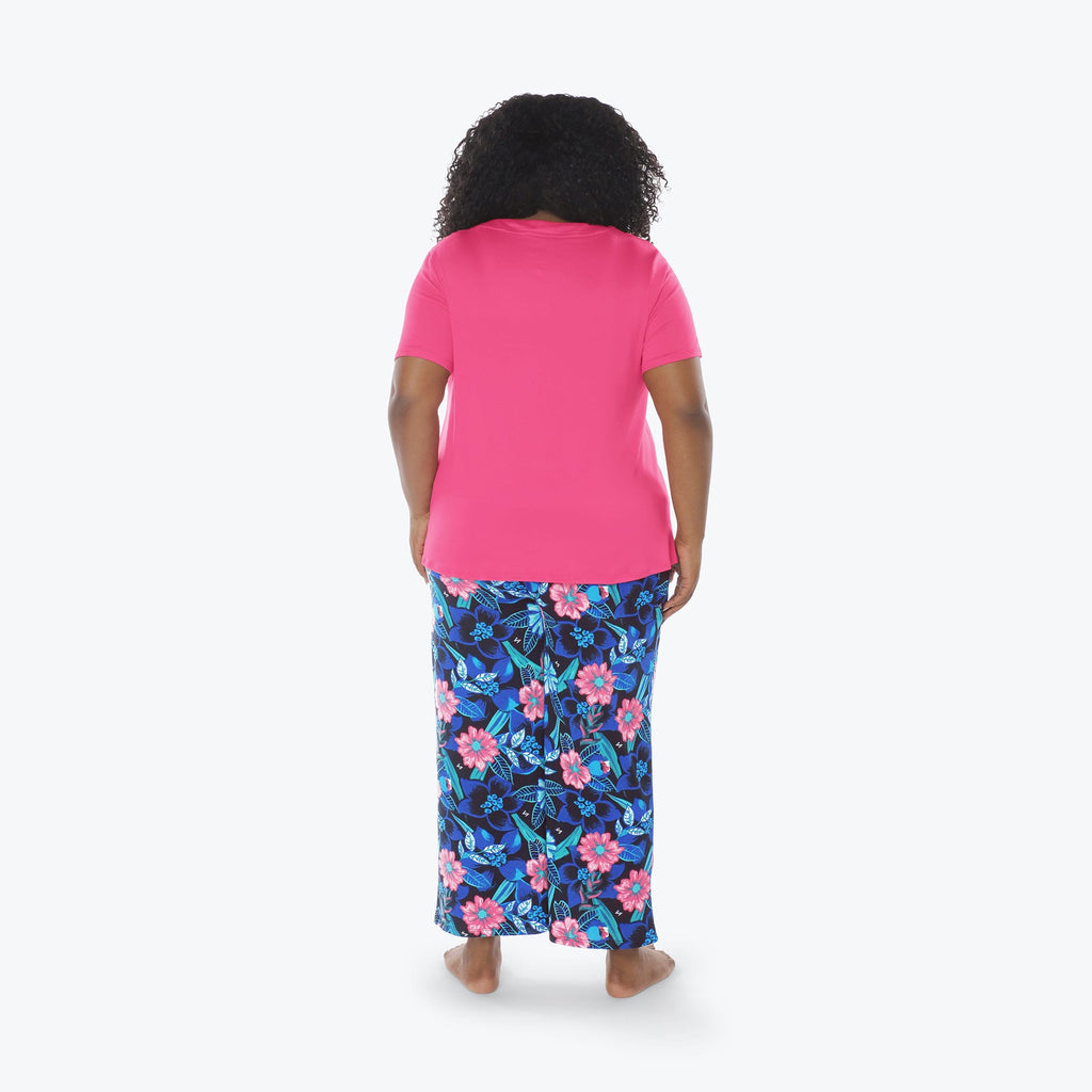 Boomerang Relaxed Tee & Cropped Pants Set