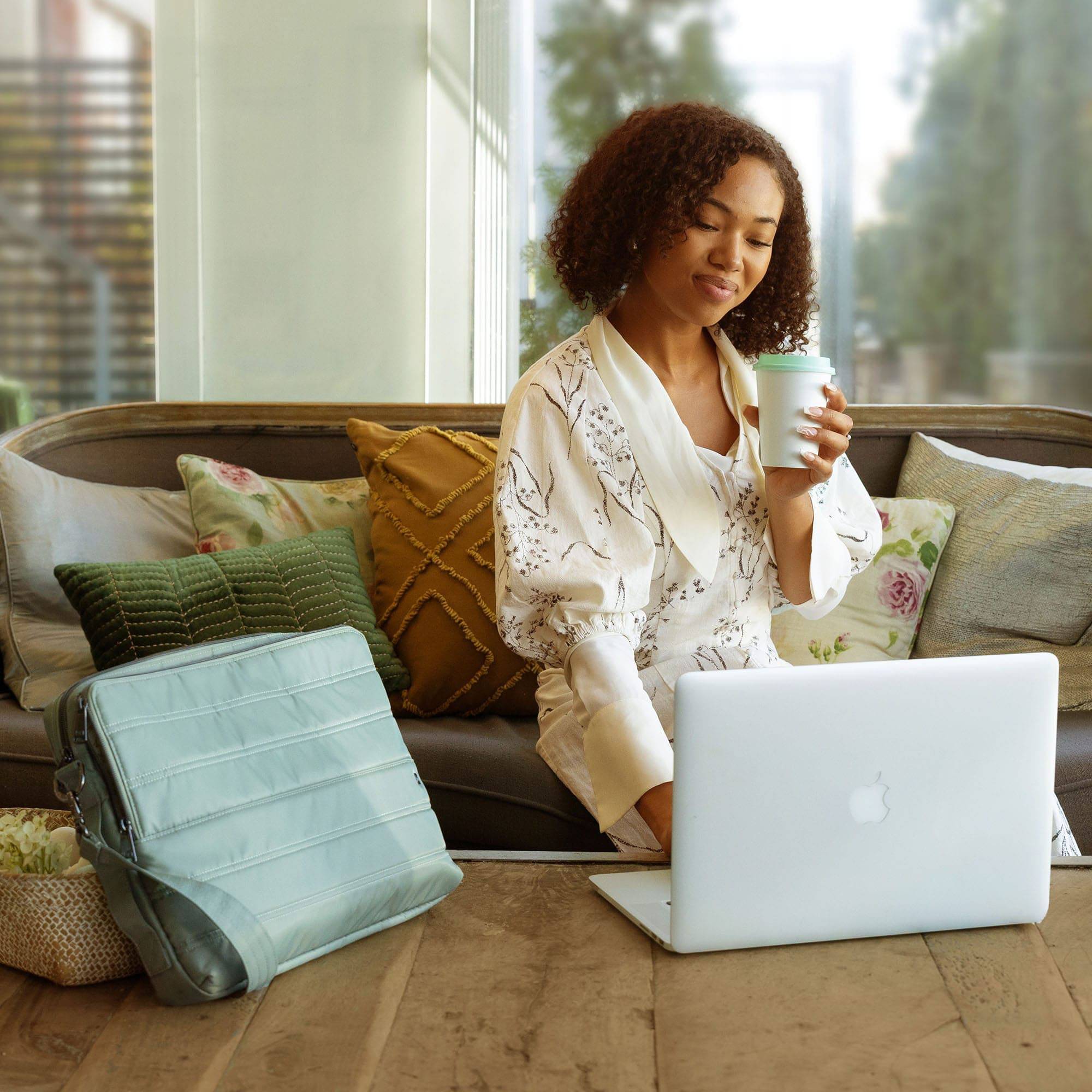 Delta 17 Laptop Case