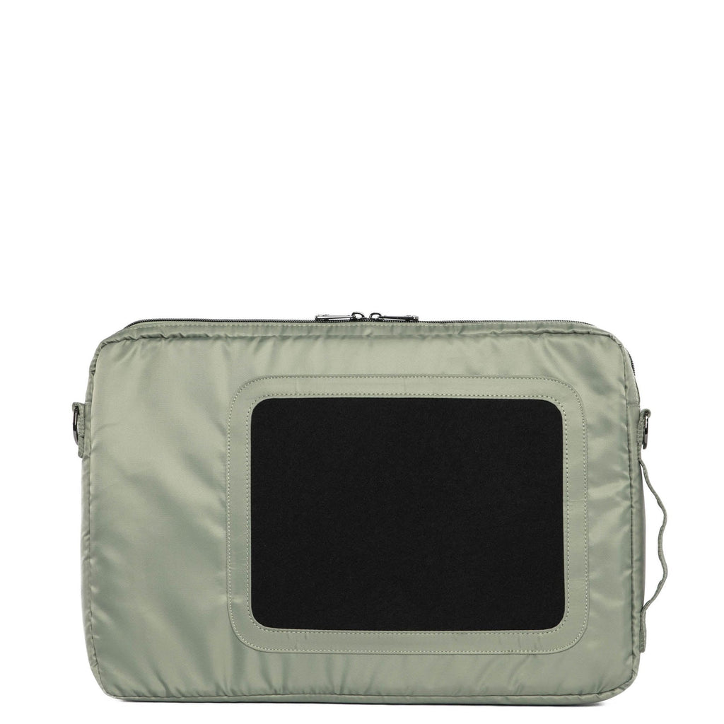 Delta 17 Laptop Case