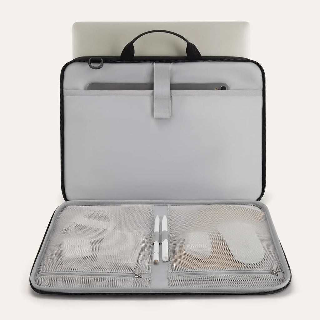 Bubble 15.6 Laptop Sleeve Pro