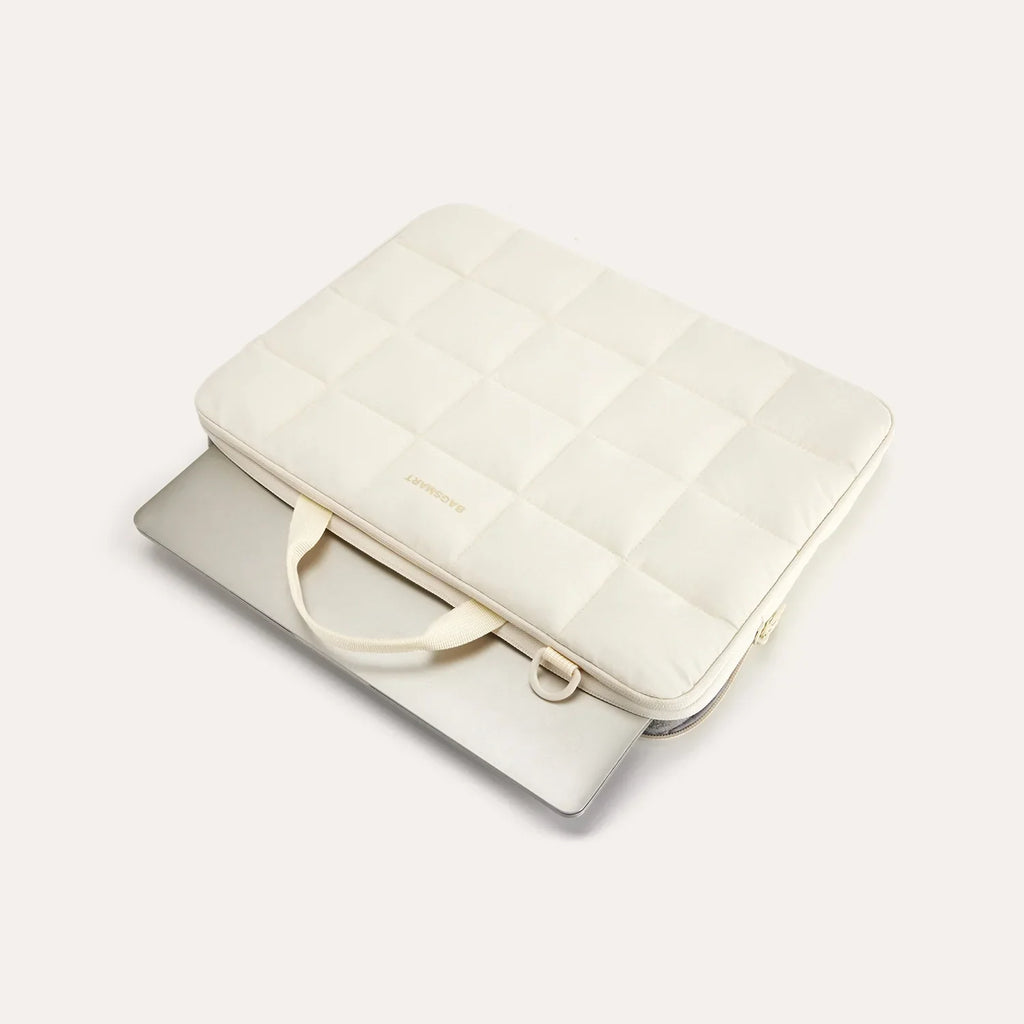 Bubble 15.6 Laptop Sleeve Pro
