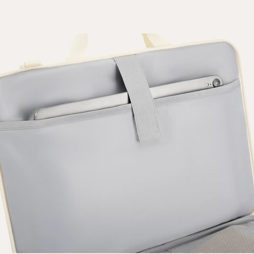 Bubble 15.6 Laptop Sleeve Pro