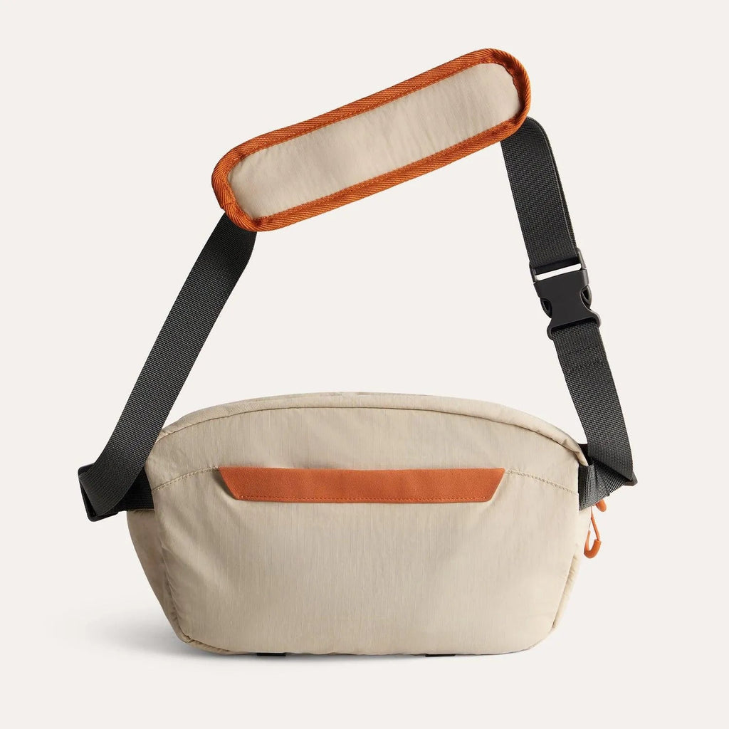 (FREE GIFT) Soar 6L Camera Sling