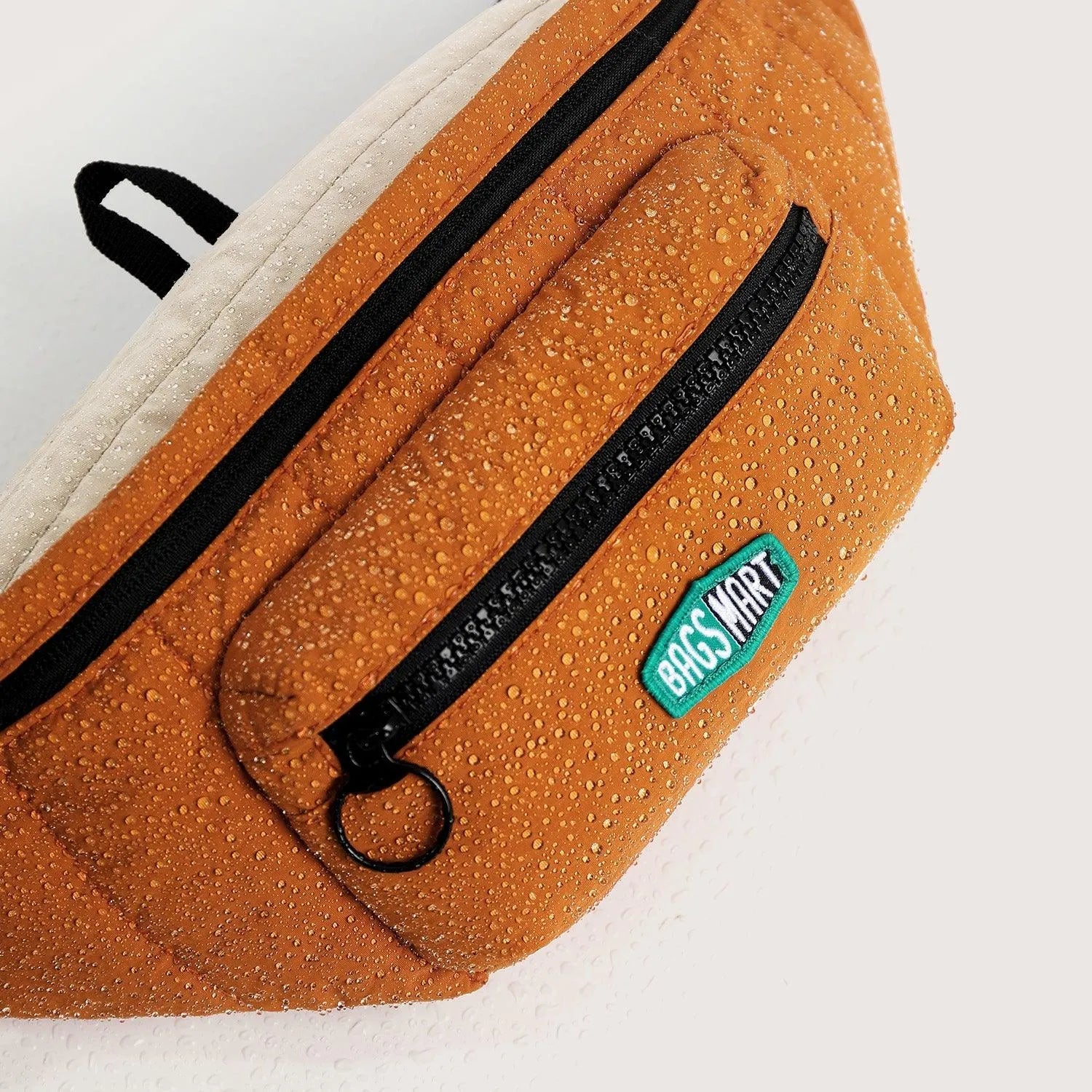 (FREE GIFT) Walker 2.5L Quilted Fanny Pack