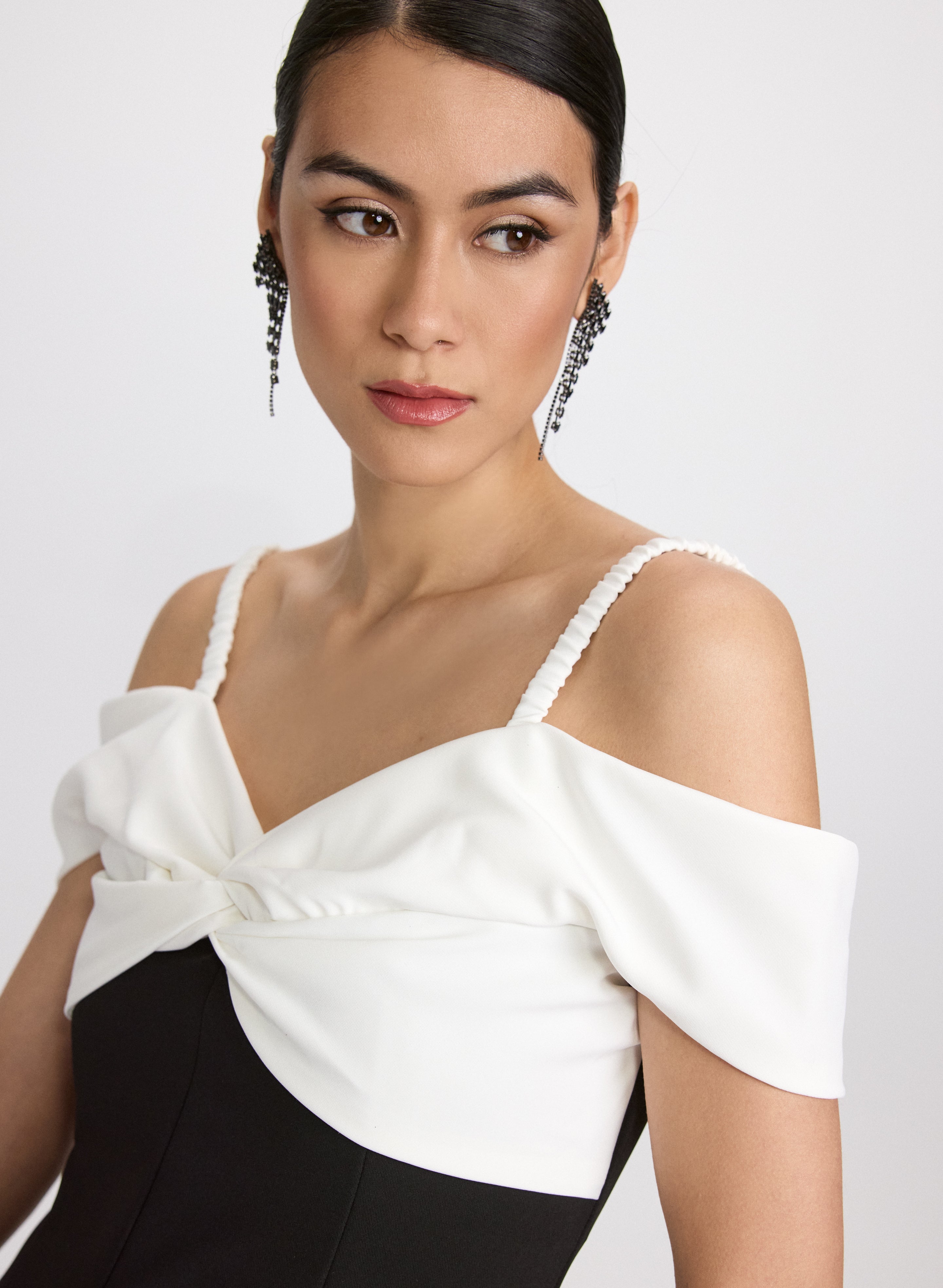 Colour Block Cold-Shoulder Dress