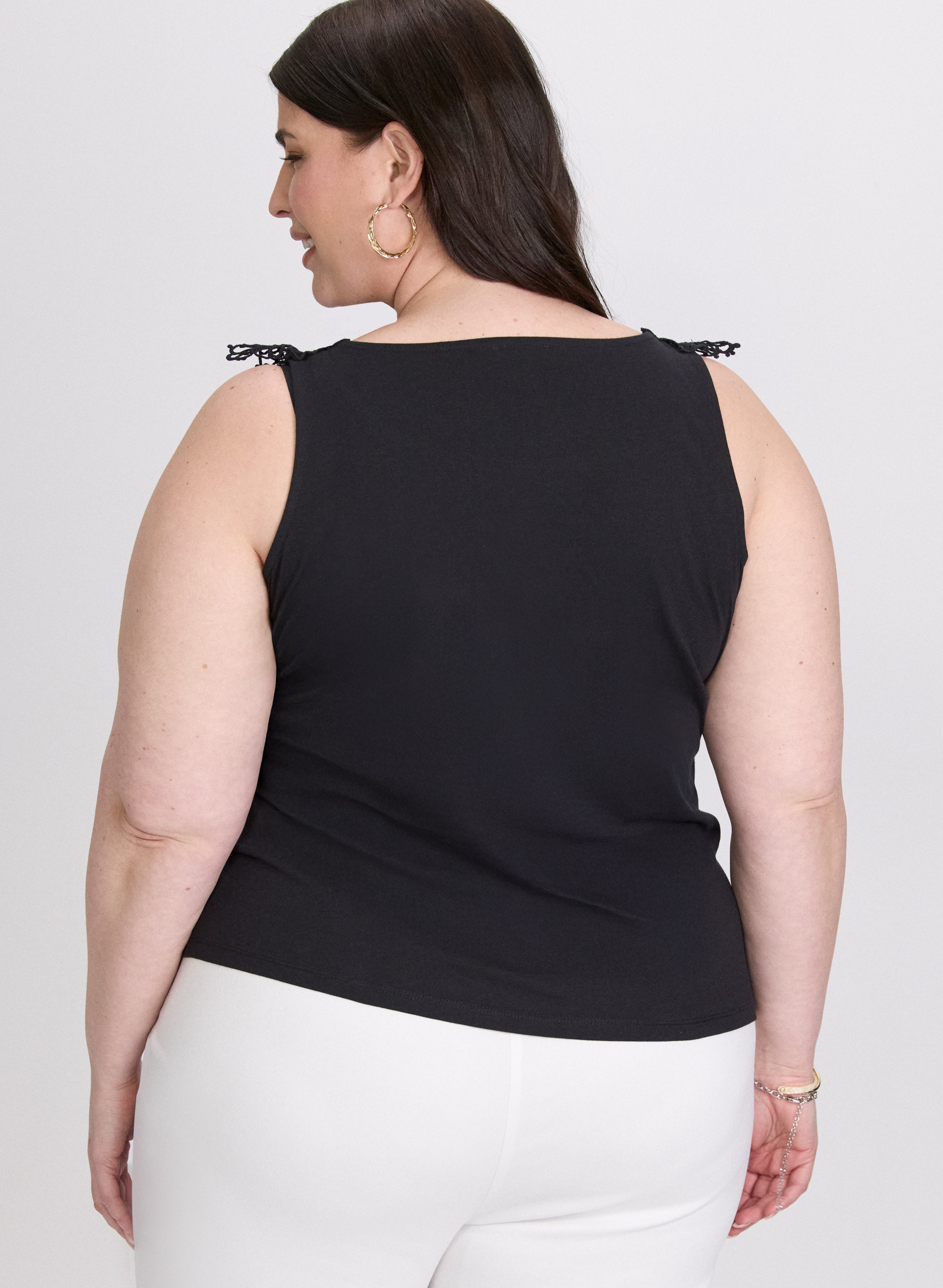 Crochet Appliqué Tank Top