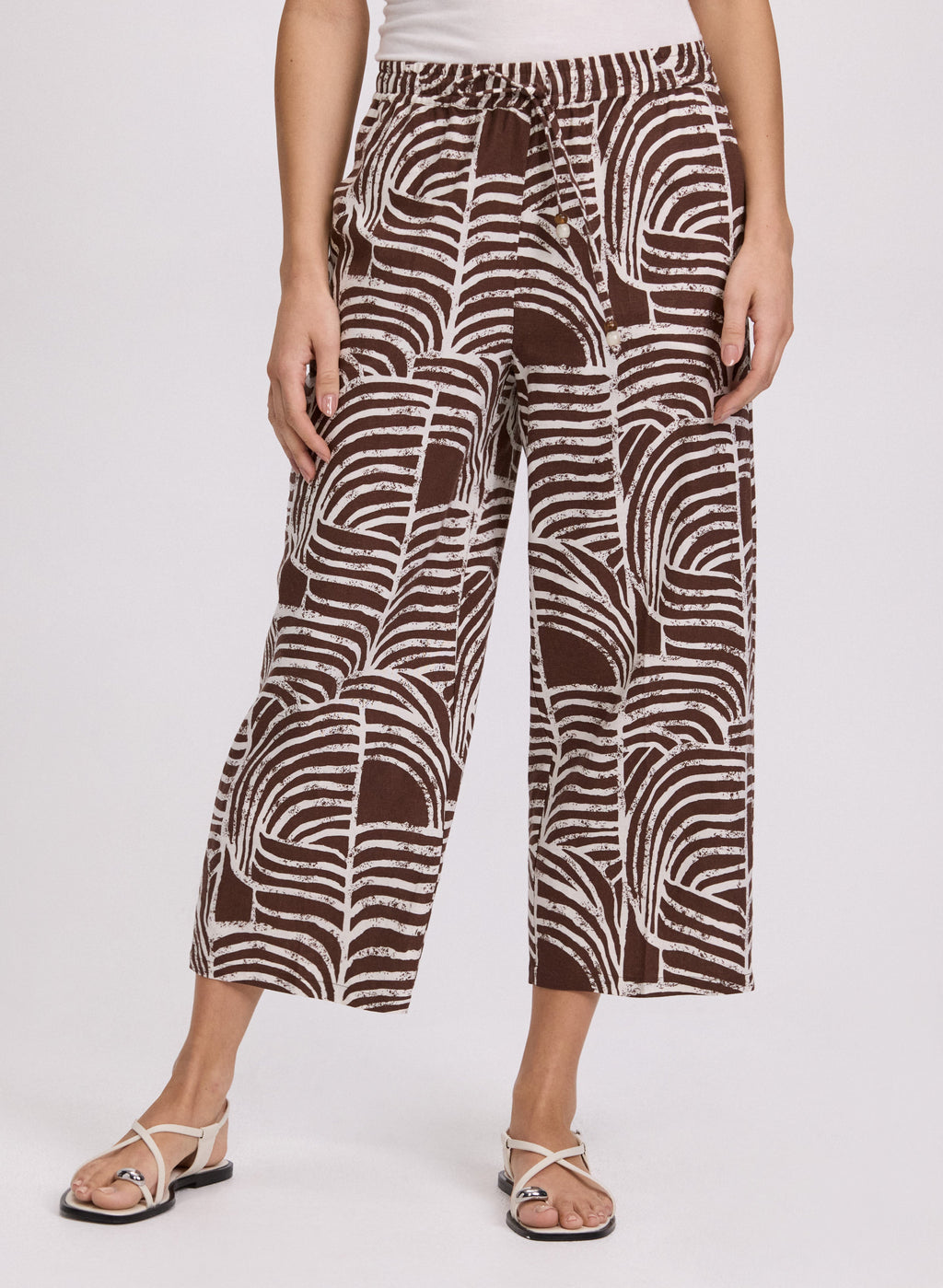 Abstract Linen-Blend Capris