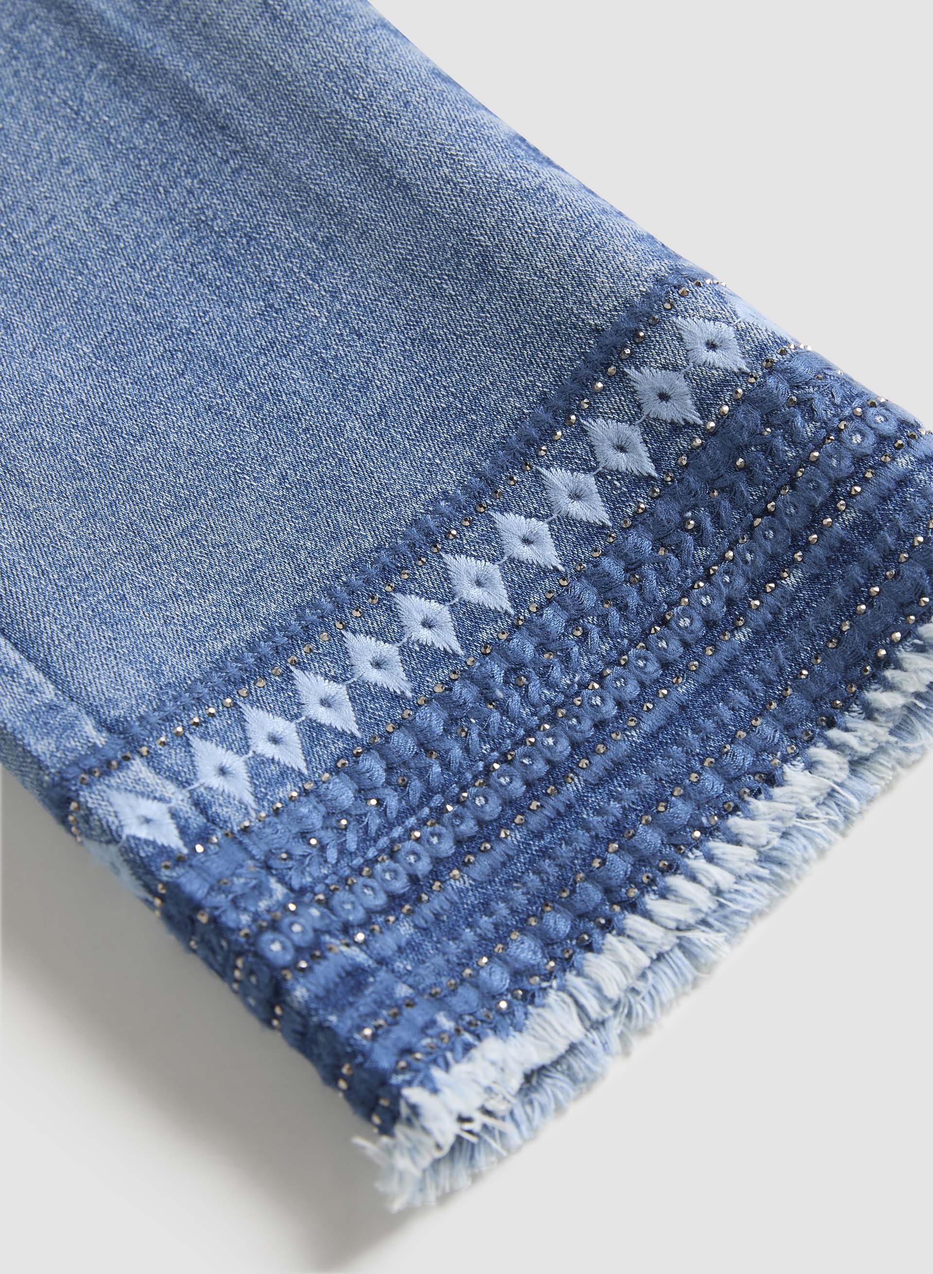 Beads & Fringes Pull-On Jeans