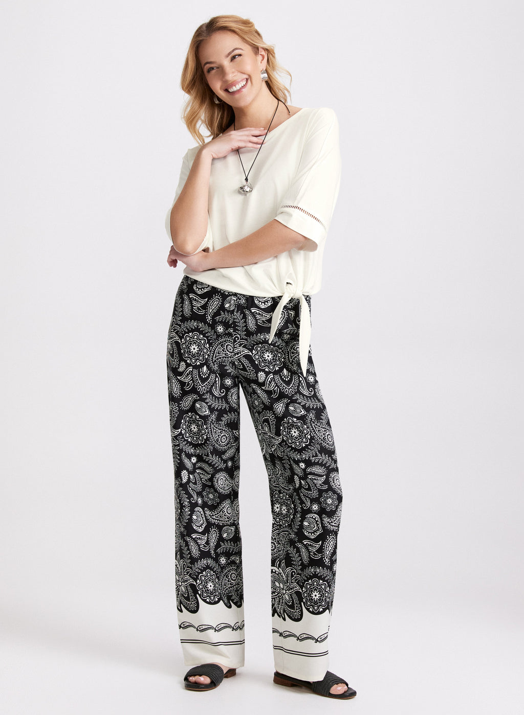 3/4 Sleeve Openwork Top