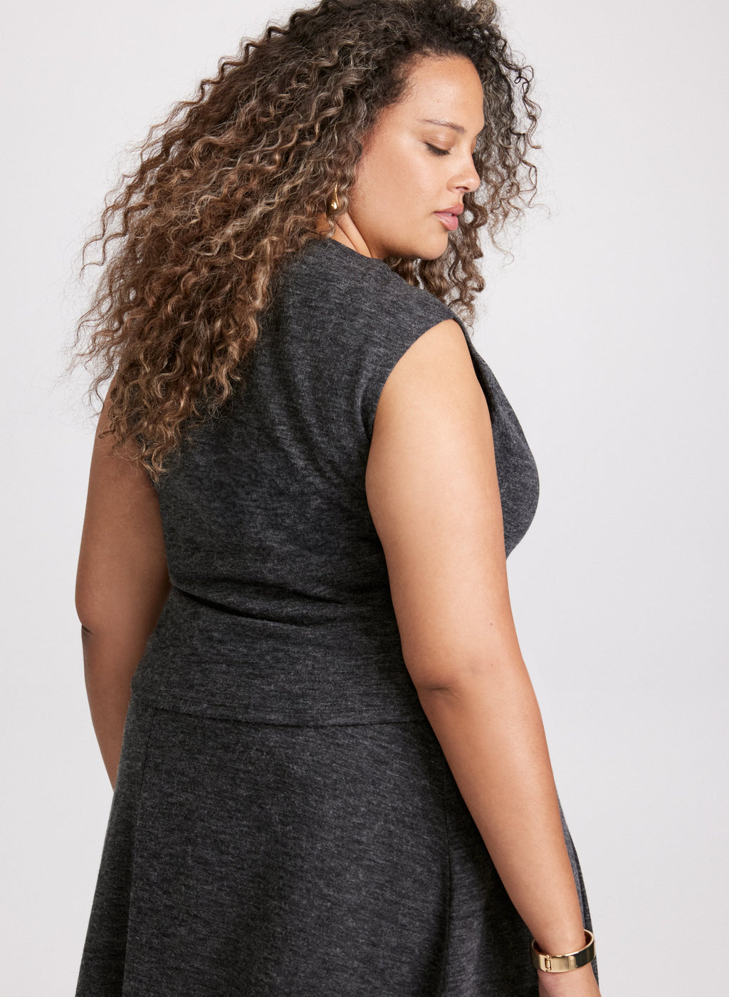 Cowl Neck Sleeveless Sweater