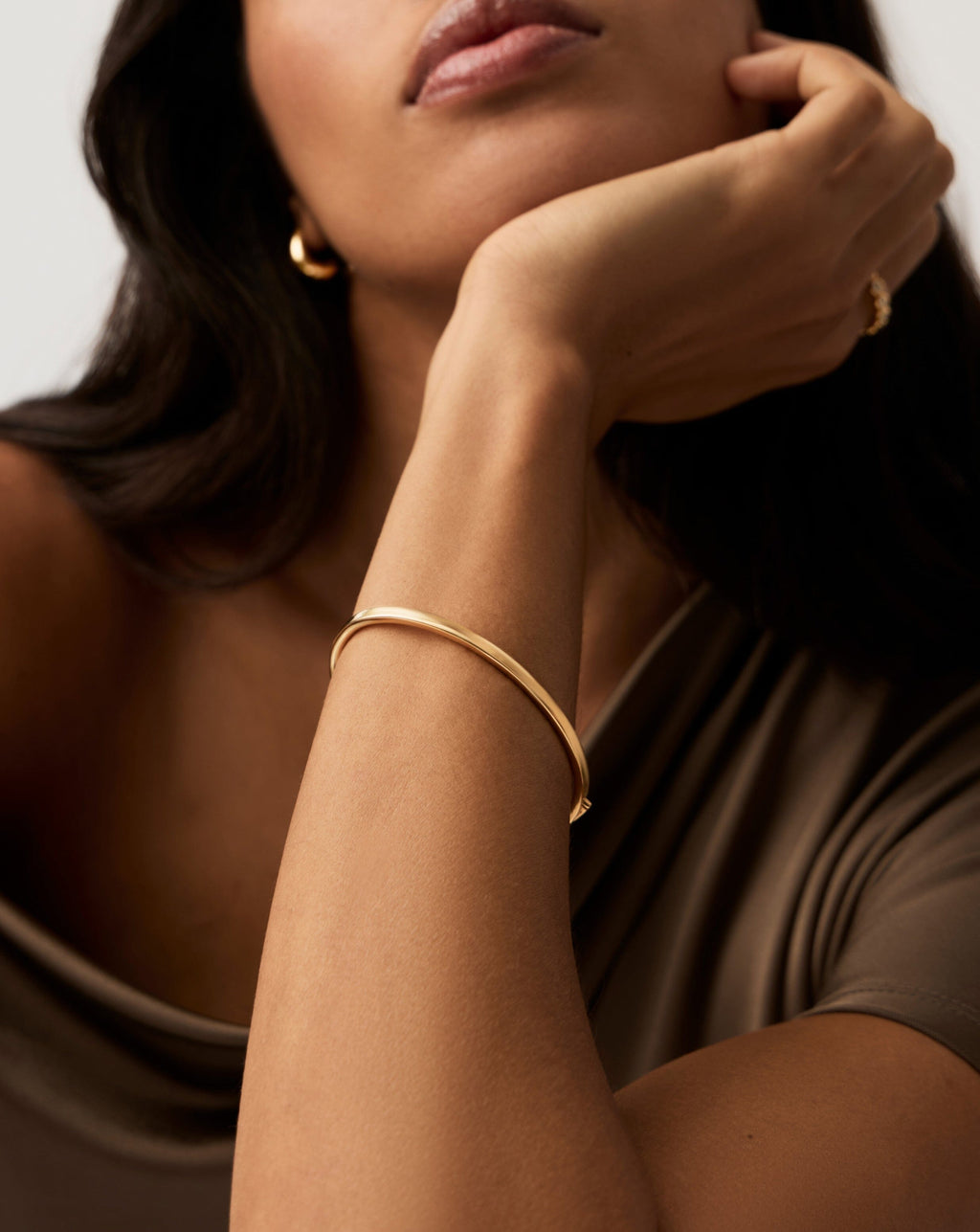 Classic Hinged Bangle | 18k Gold Vermeil