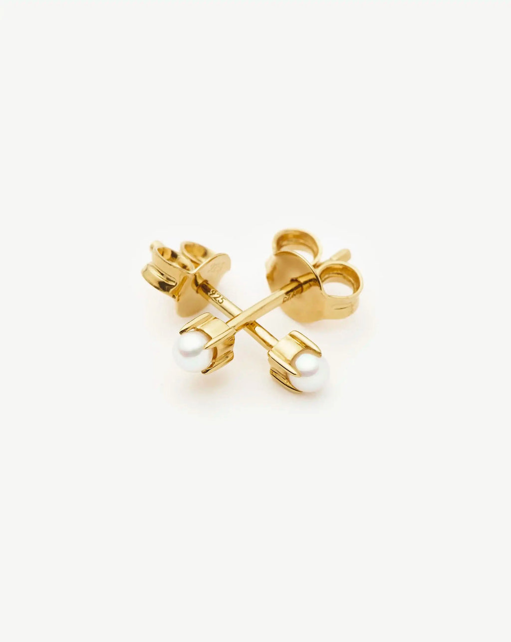 Classic Pearl Stud Earrings | 18k Gold Vermeil/Pearl
