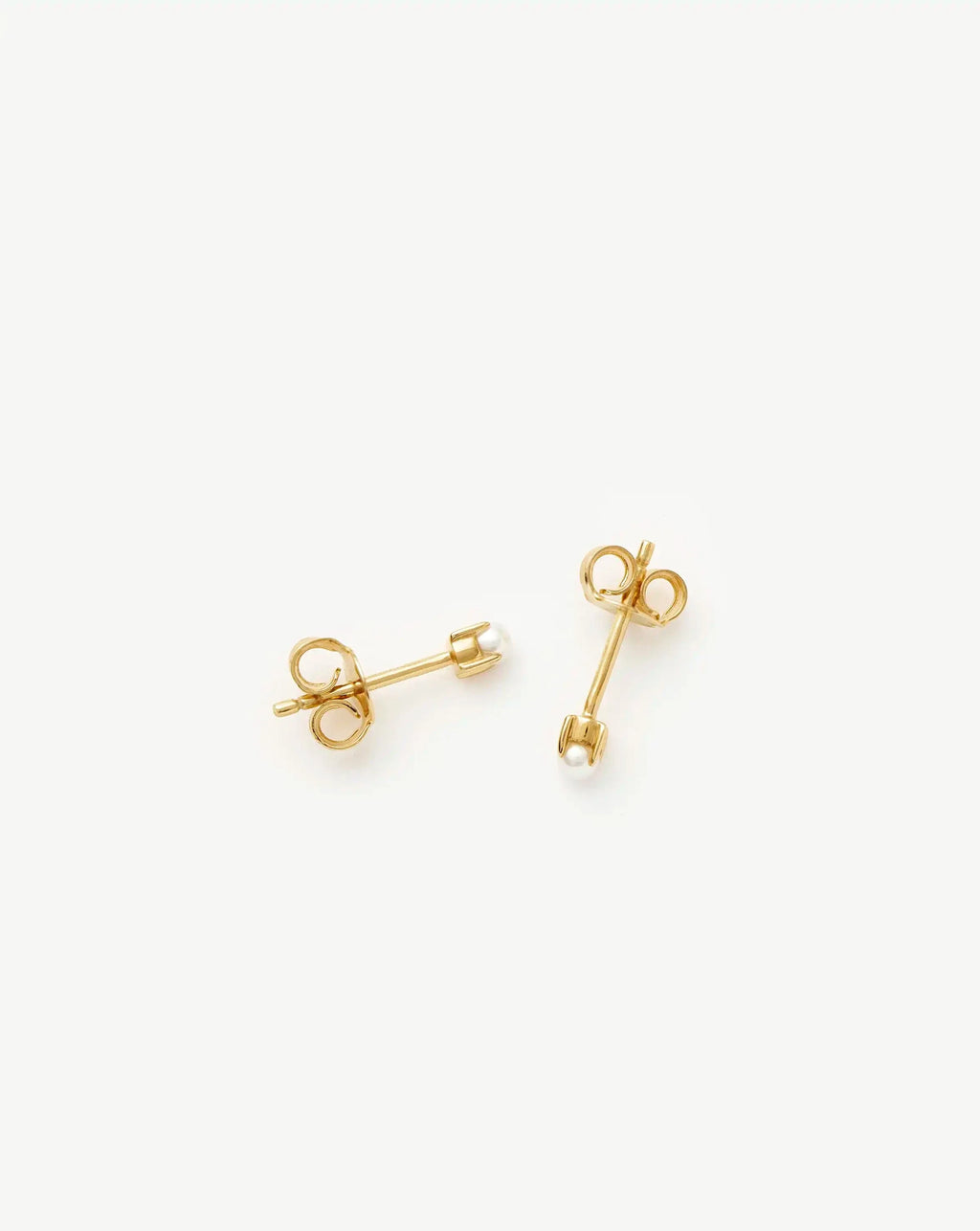 Classic Pearl Stud Earrings | 18k Gold Vermeil/Pearl