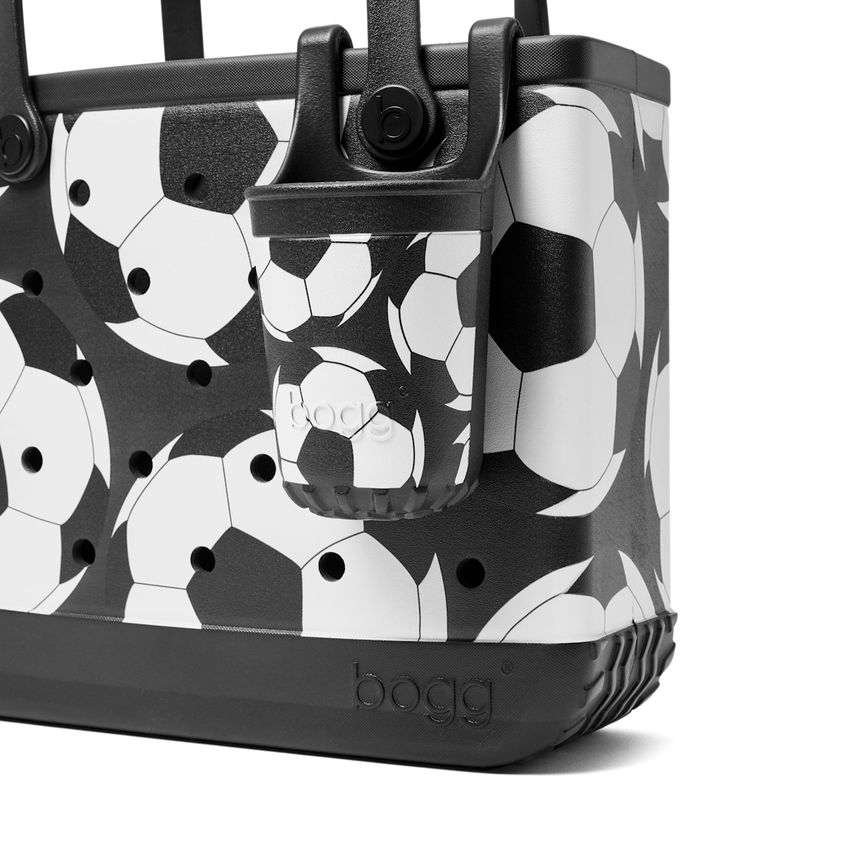 Bogg Bevy - Let's Kick It