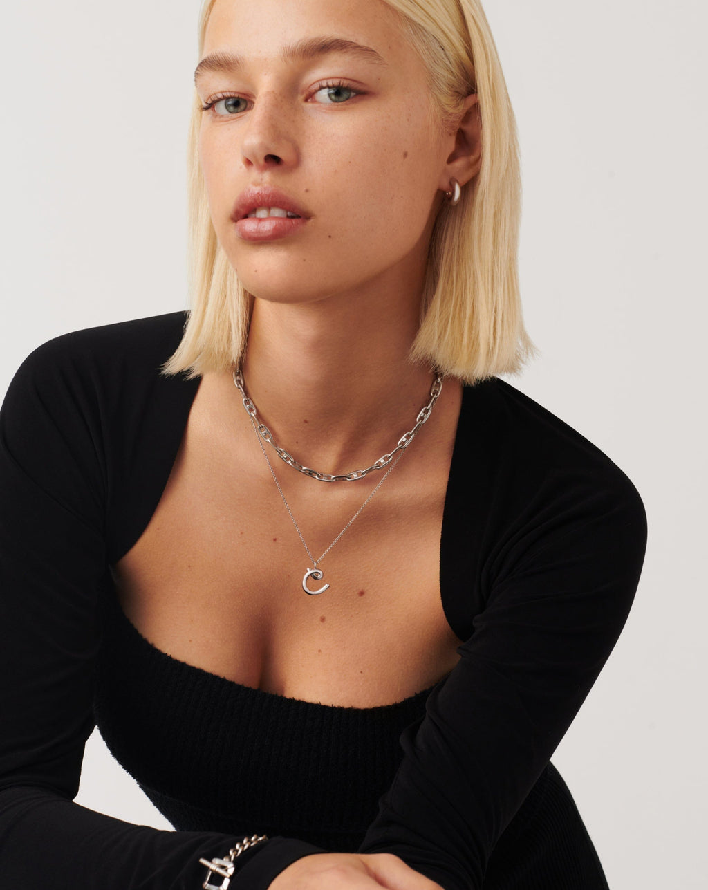 Curly Molten Initial Pendant Necklace - Initial C | Sterling Silver