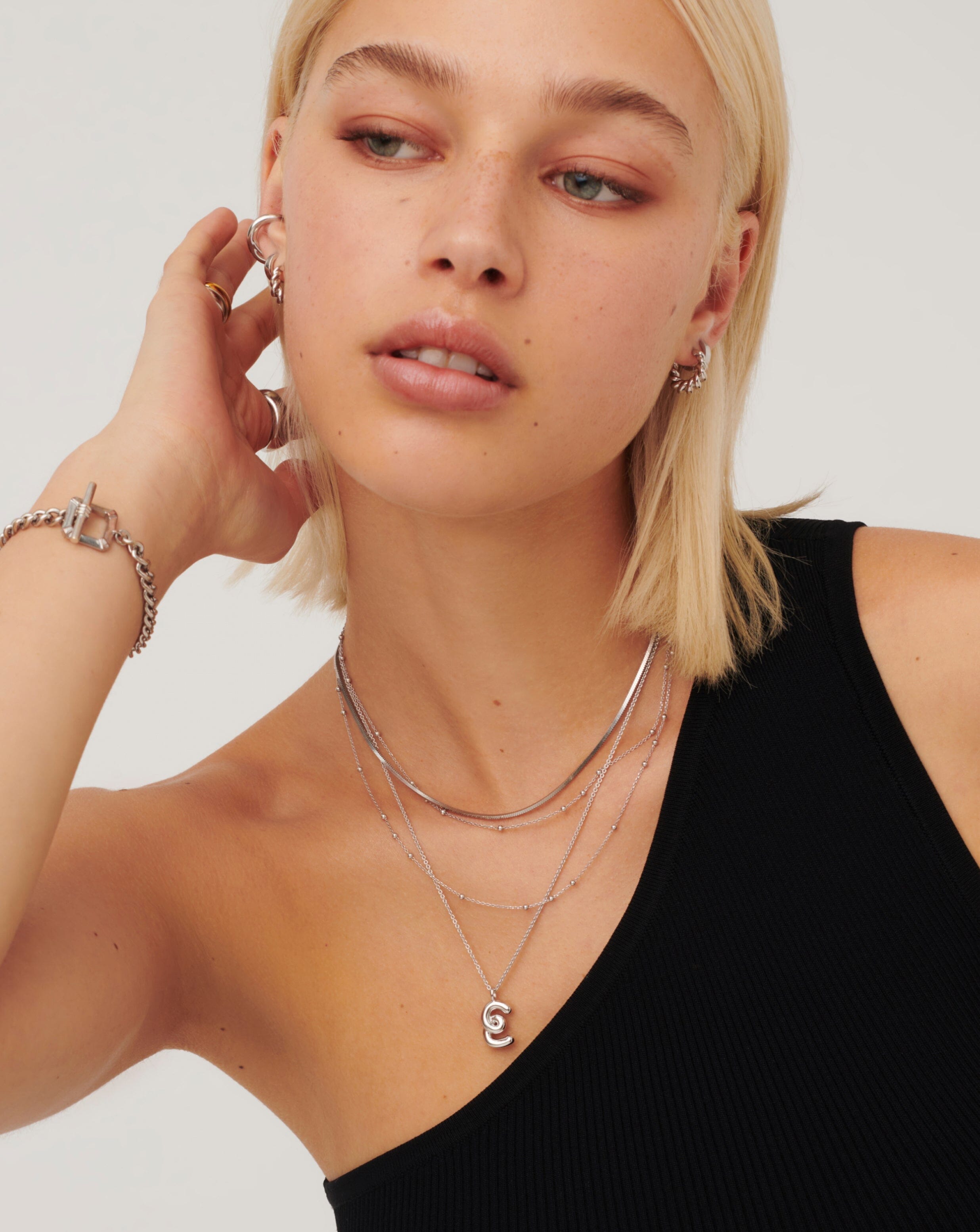 Curly Molten Initial Pendant Necklace - Initial E | Sterling Silver