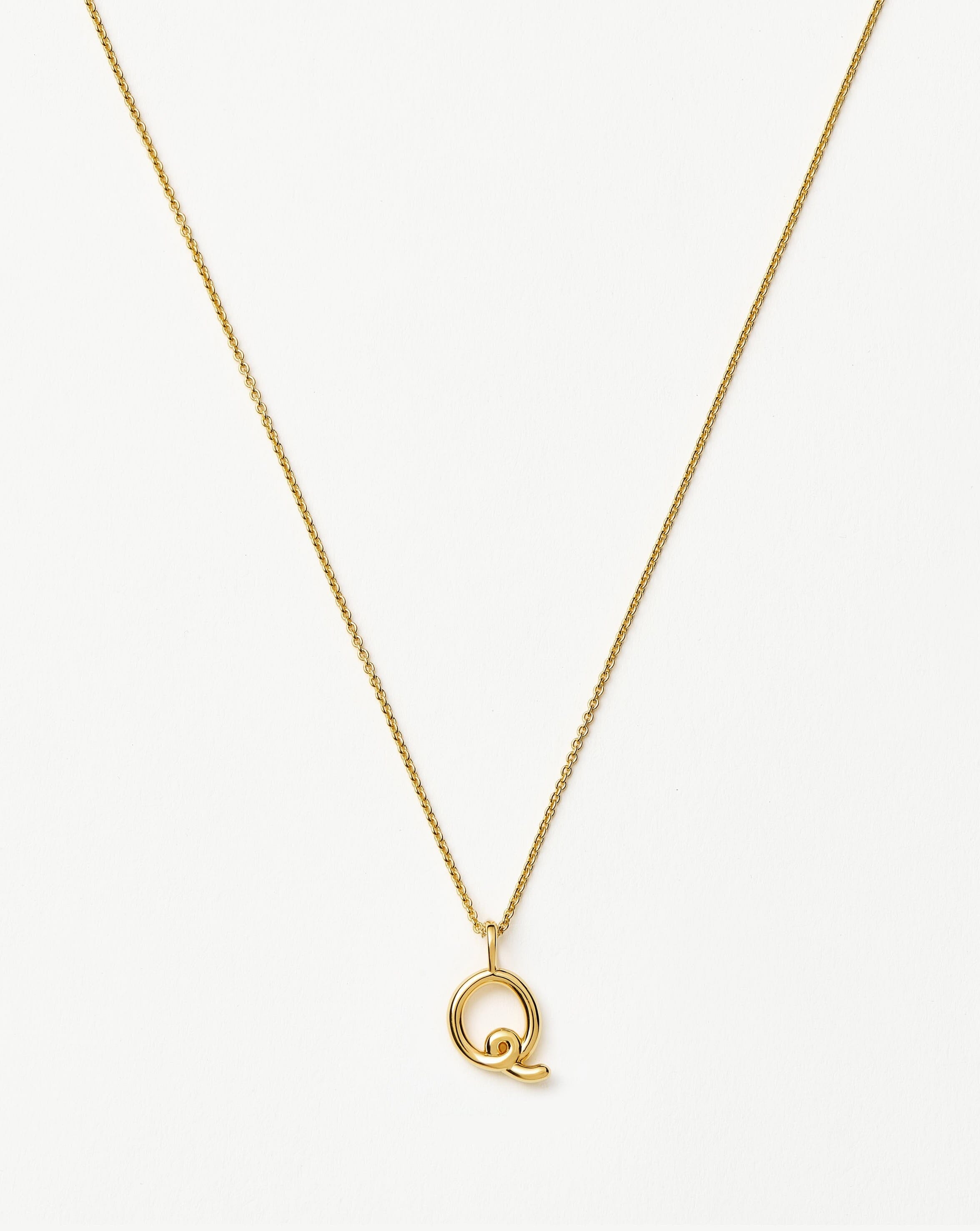 Curly Molten Mini Initial Necklace - Q | 18k Gold Vermeil