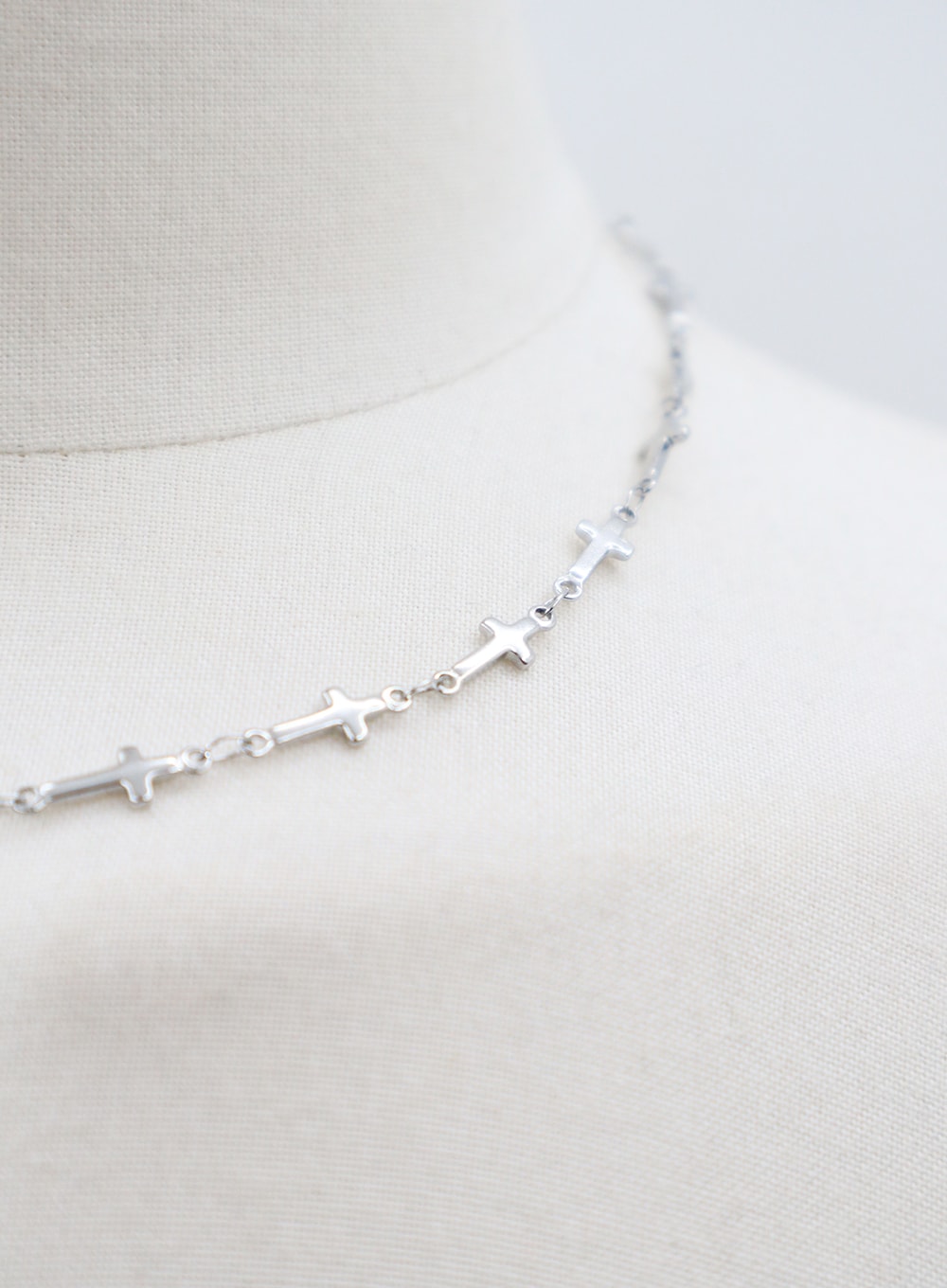 Cross Choker Necklace BM317