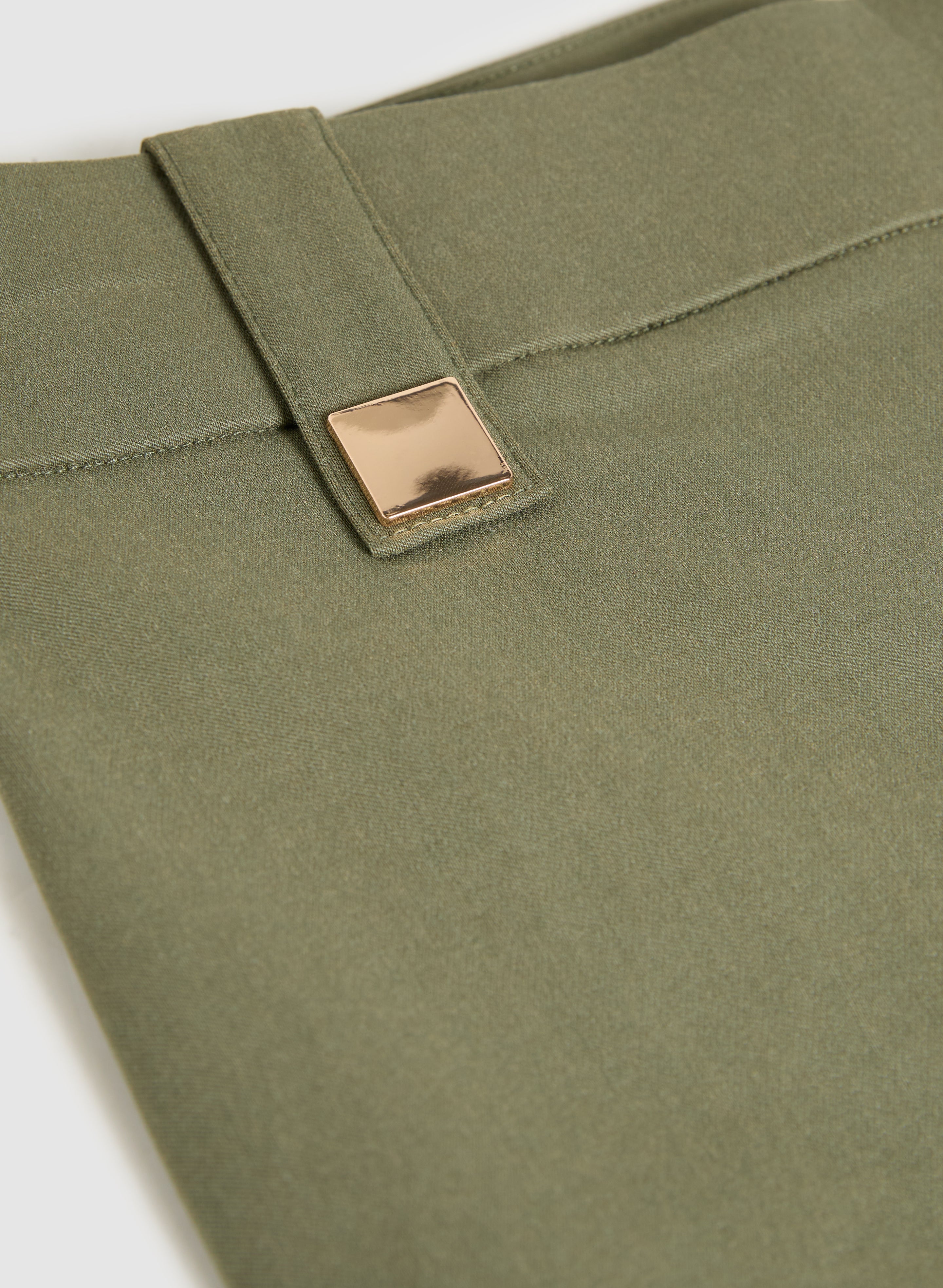 Bengaline Pull-On Capris