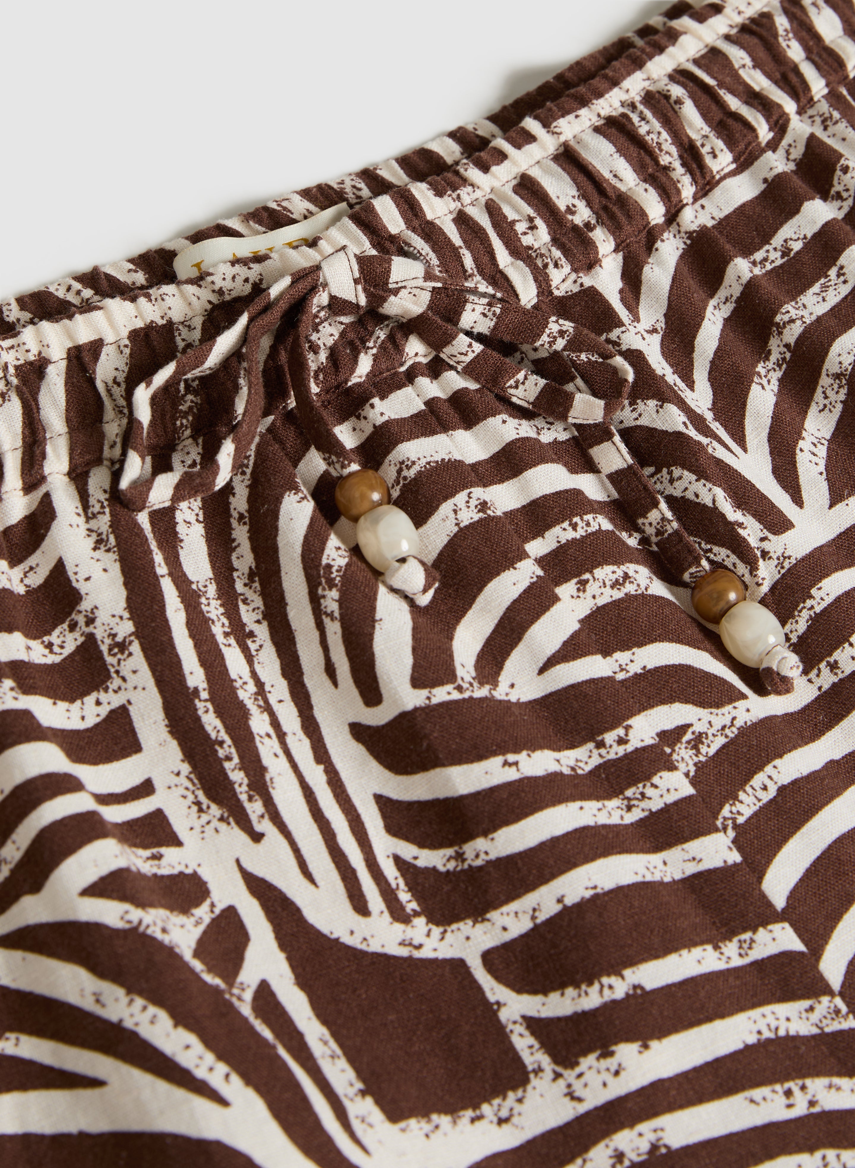 Abstract Linen-Blend Capris