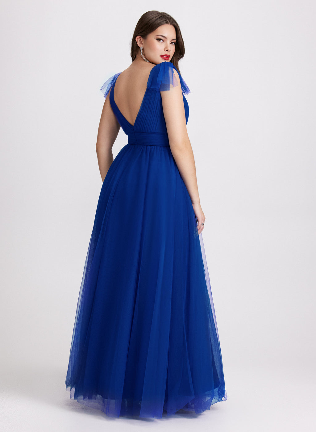 Bow Detail Sleeveless Gown
