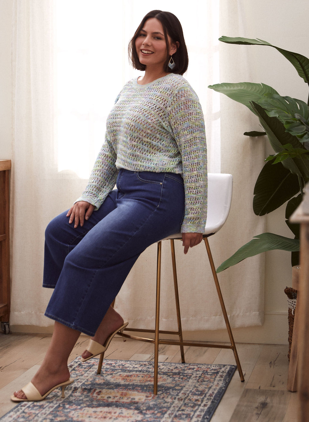 Dex - Long Sleeve Crochet Sweater