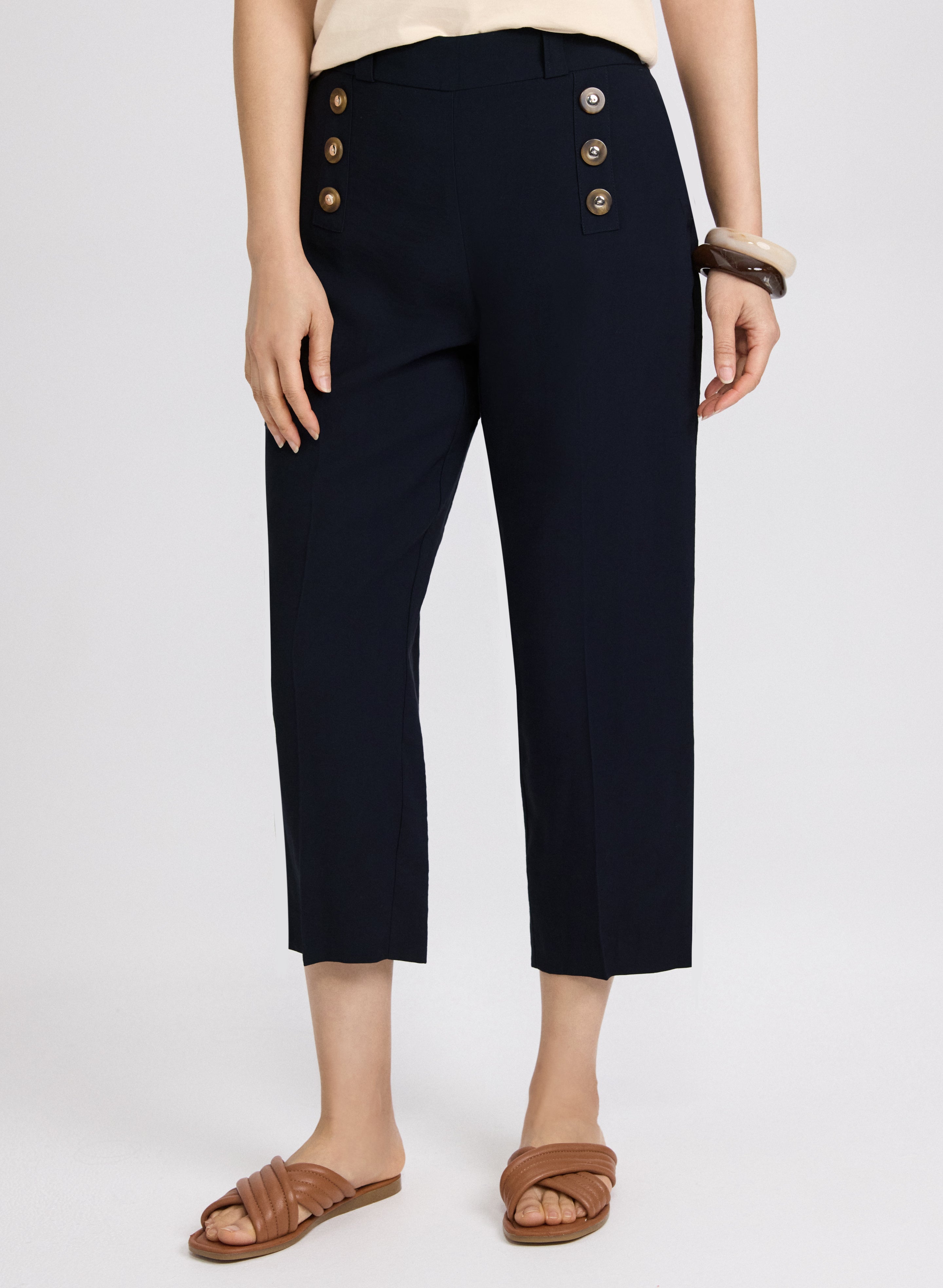Button Detail Capris
